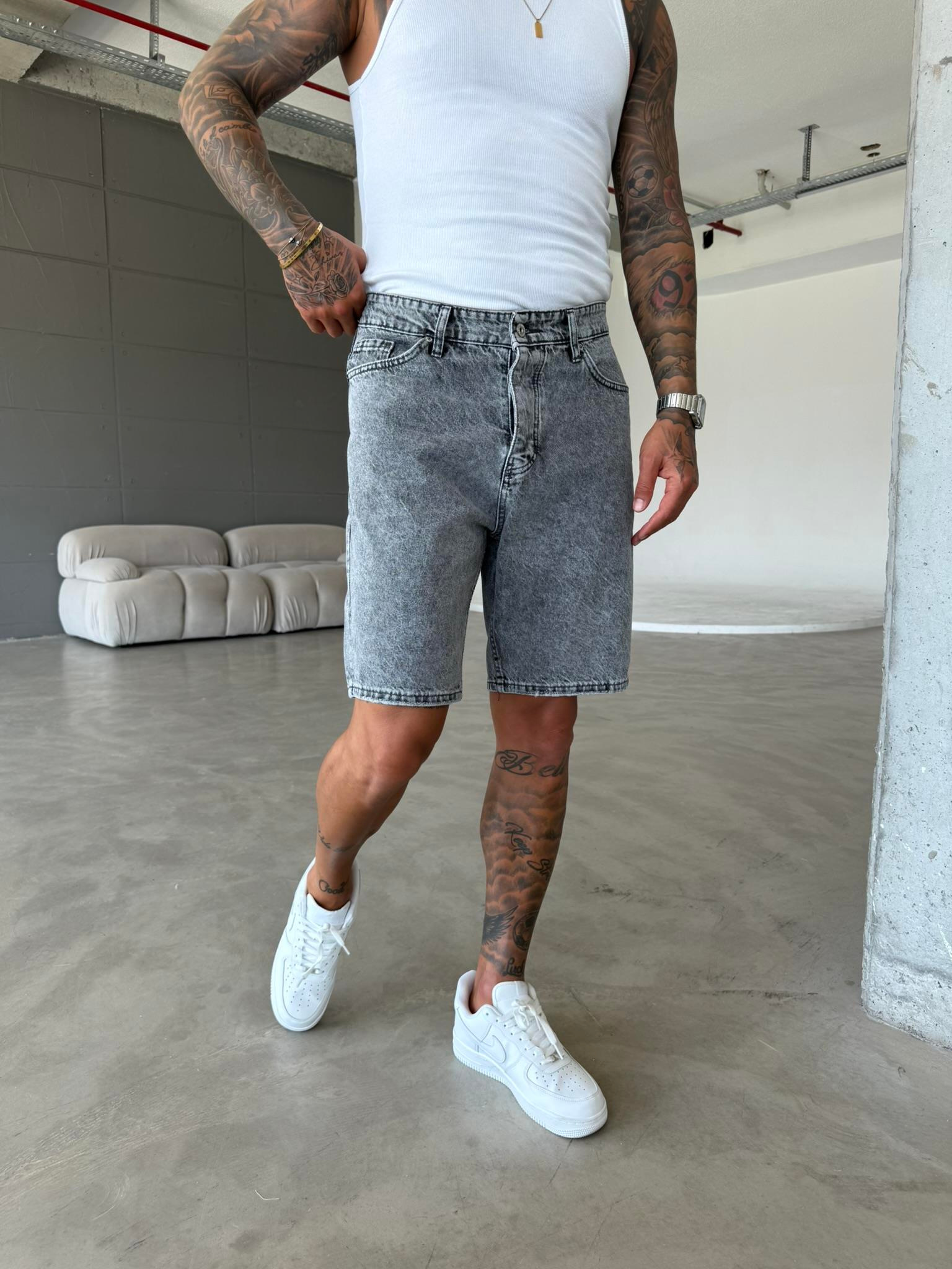 Gri Yıkamalı Denim Şort - Gri
