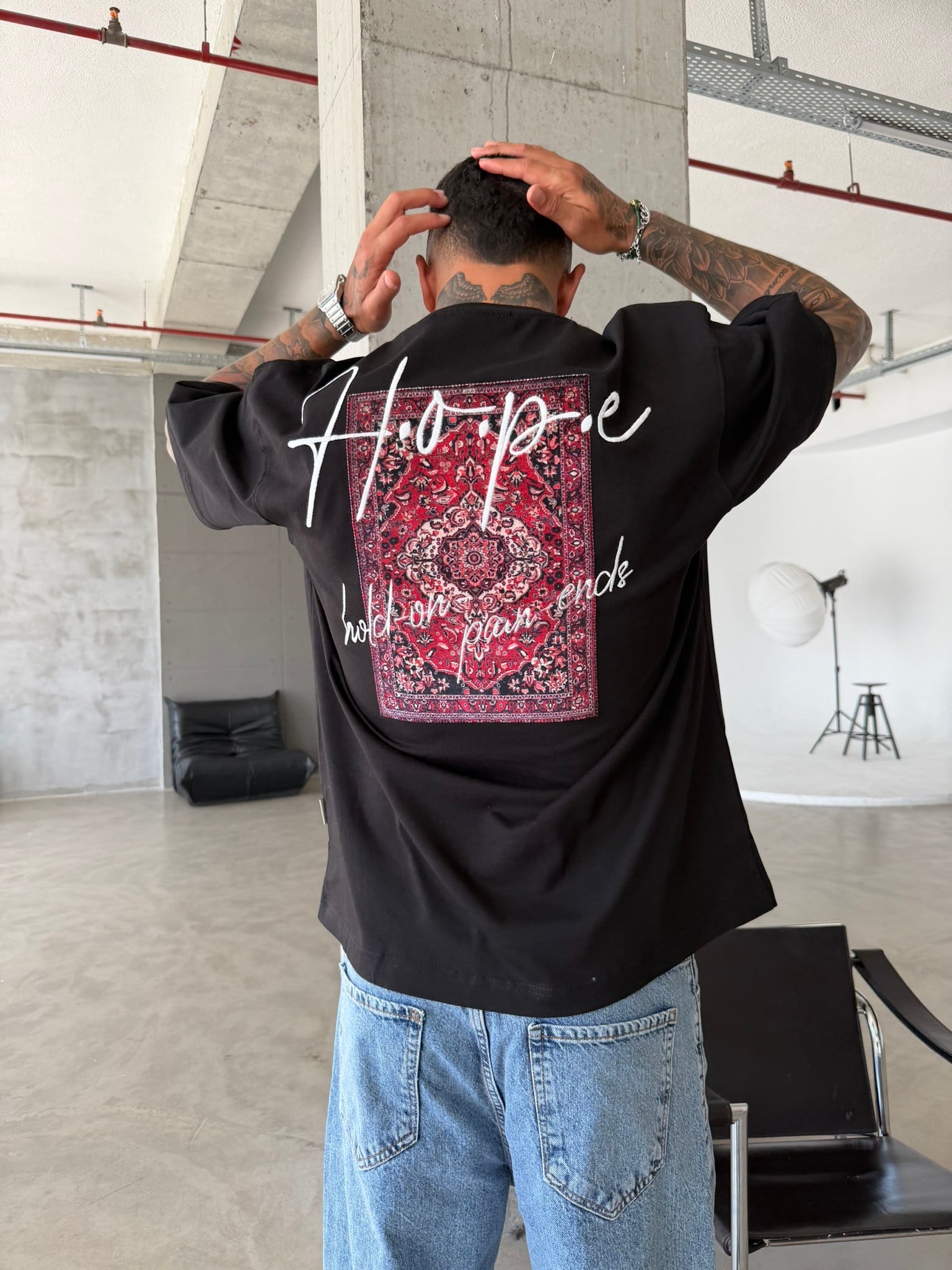 Hope Nakışlı Premium T-Shirt - Siyah