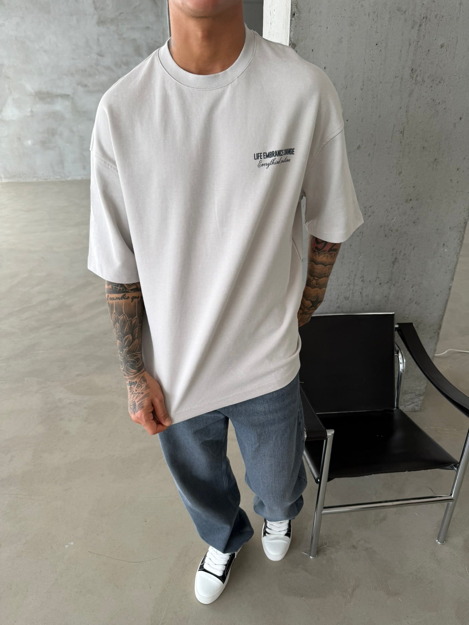 Life Embrance Change Basic T-Shirt - Gri