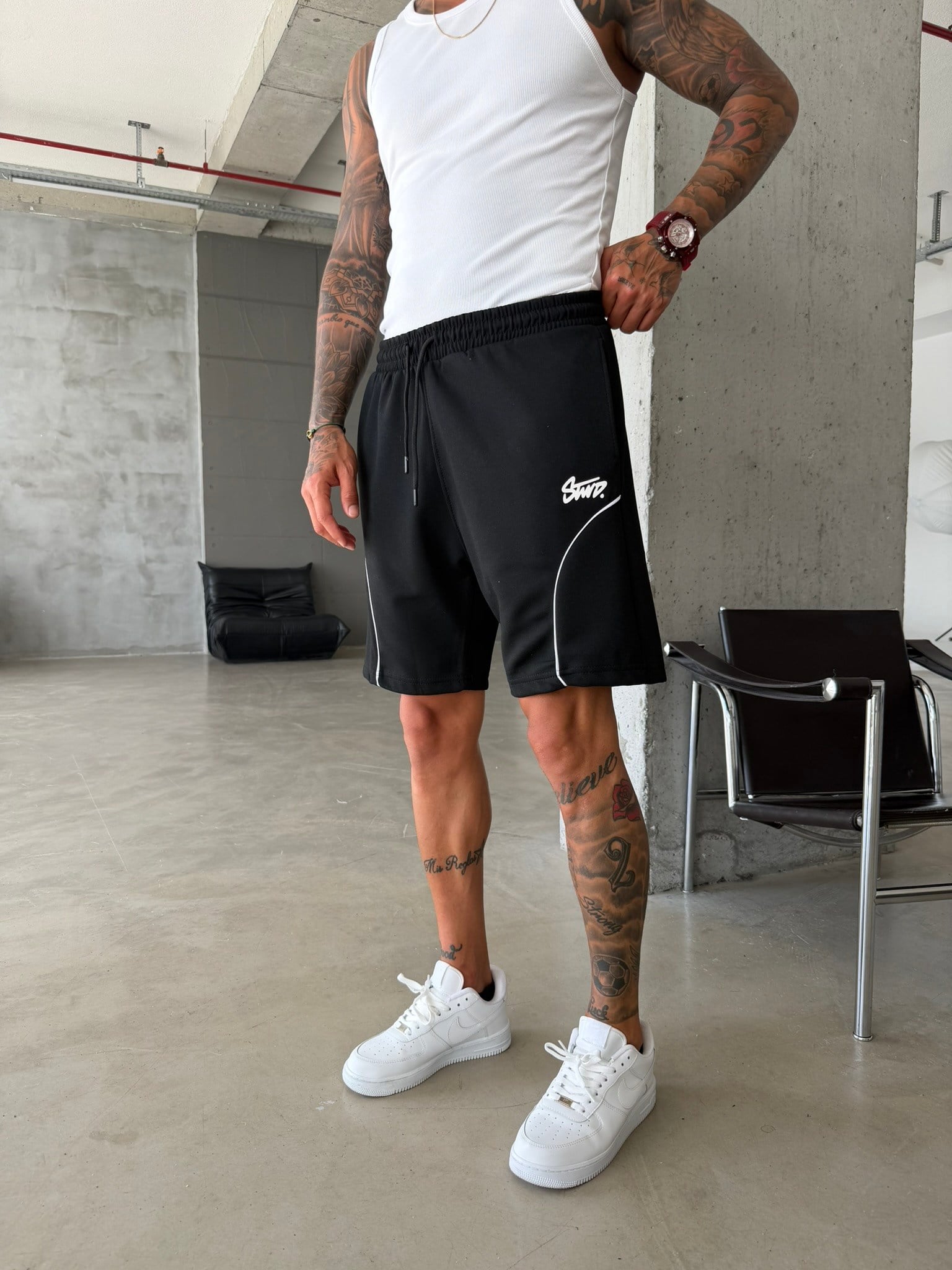 Line Signature Shorts - Siyah