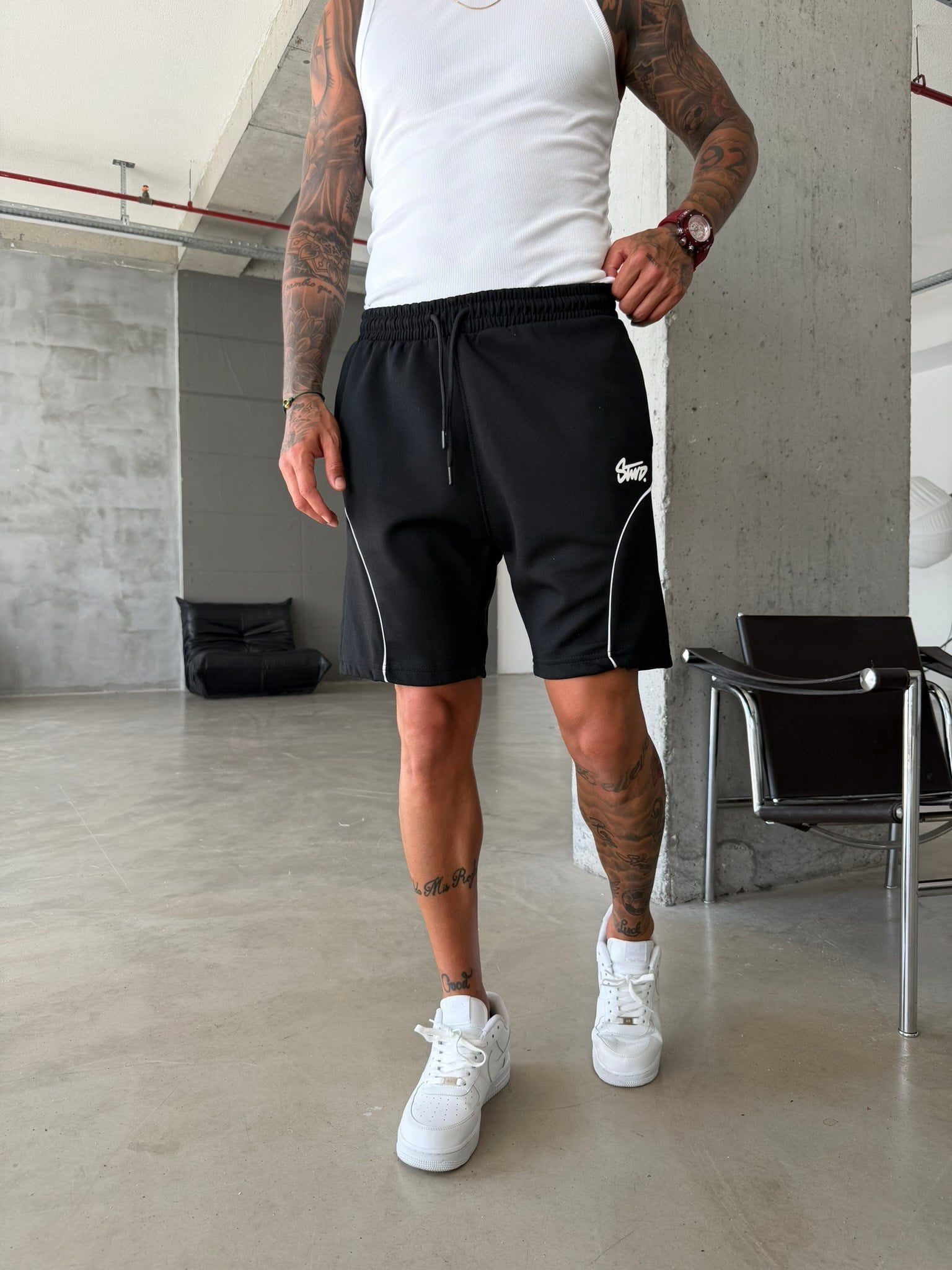 Line Signature Shorts - Siyah