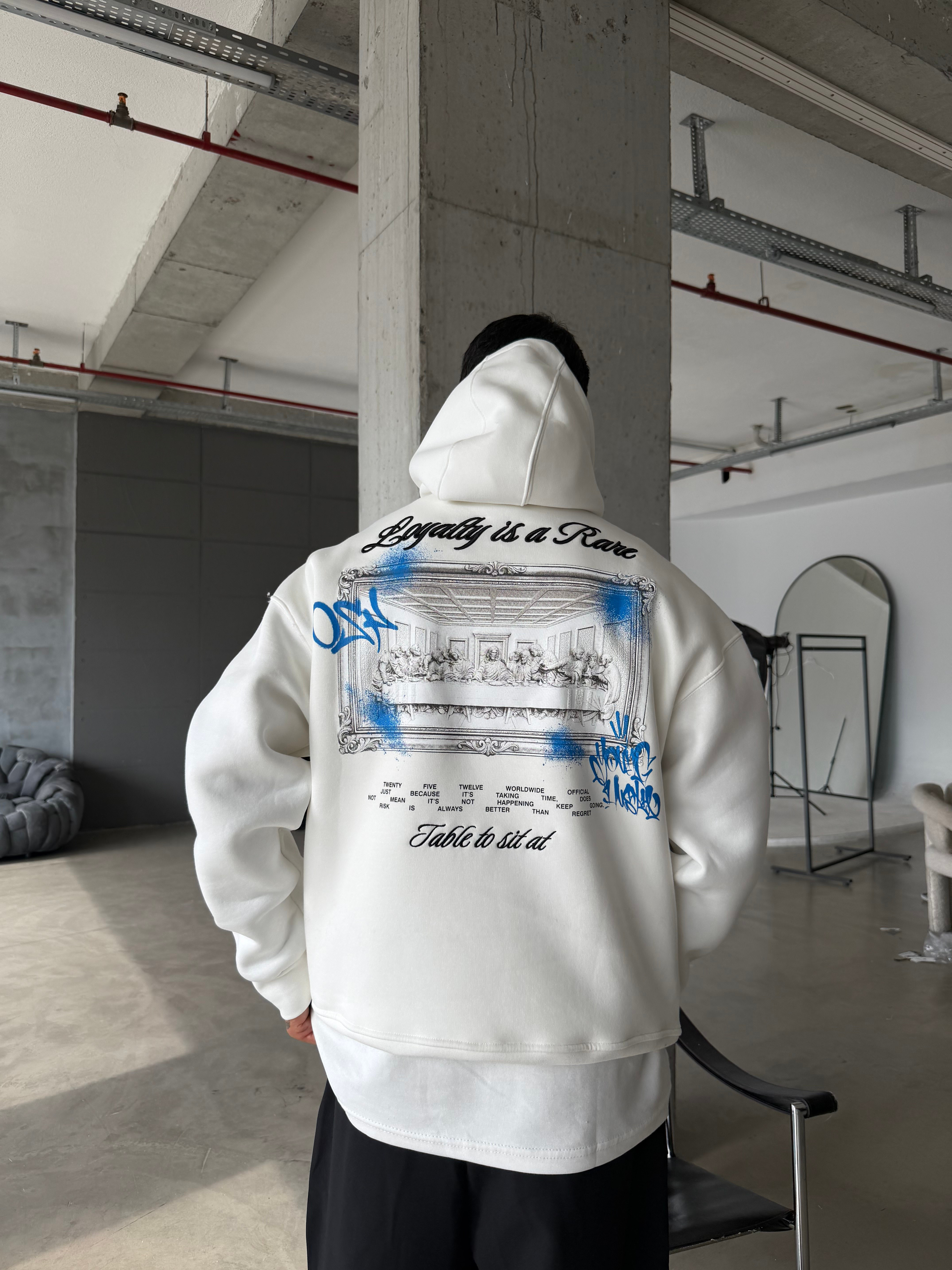 Loyalty Table Sırt Baskılı Oversize Hoodie