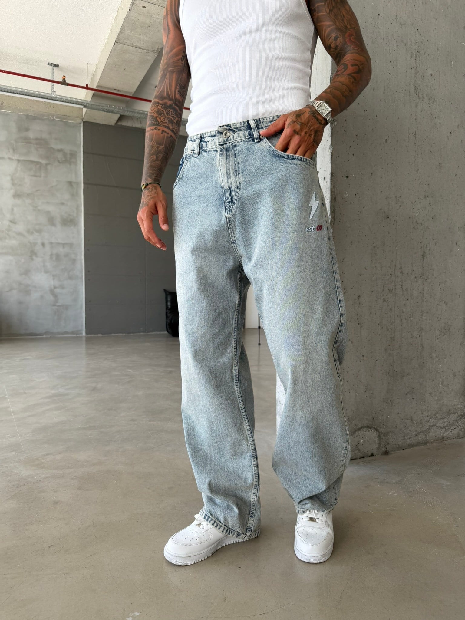Nakış İşlemeli Baggy Pantolon