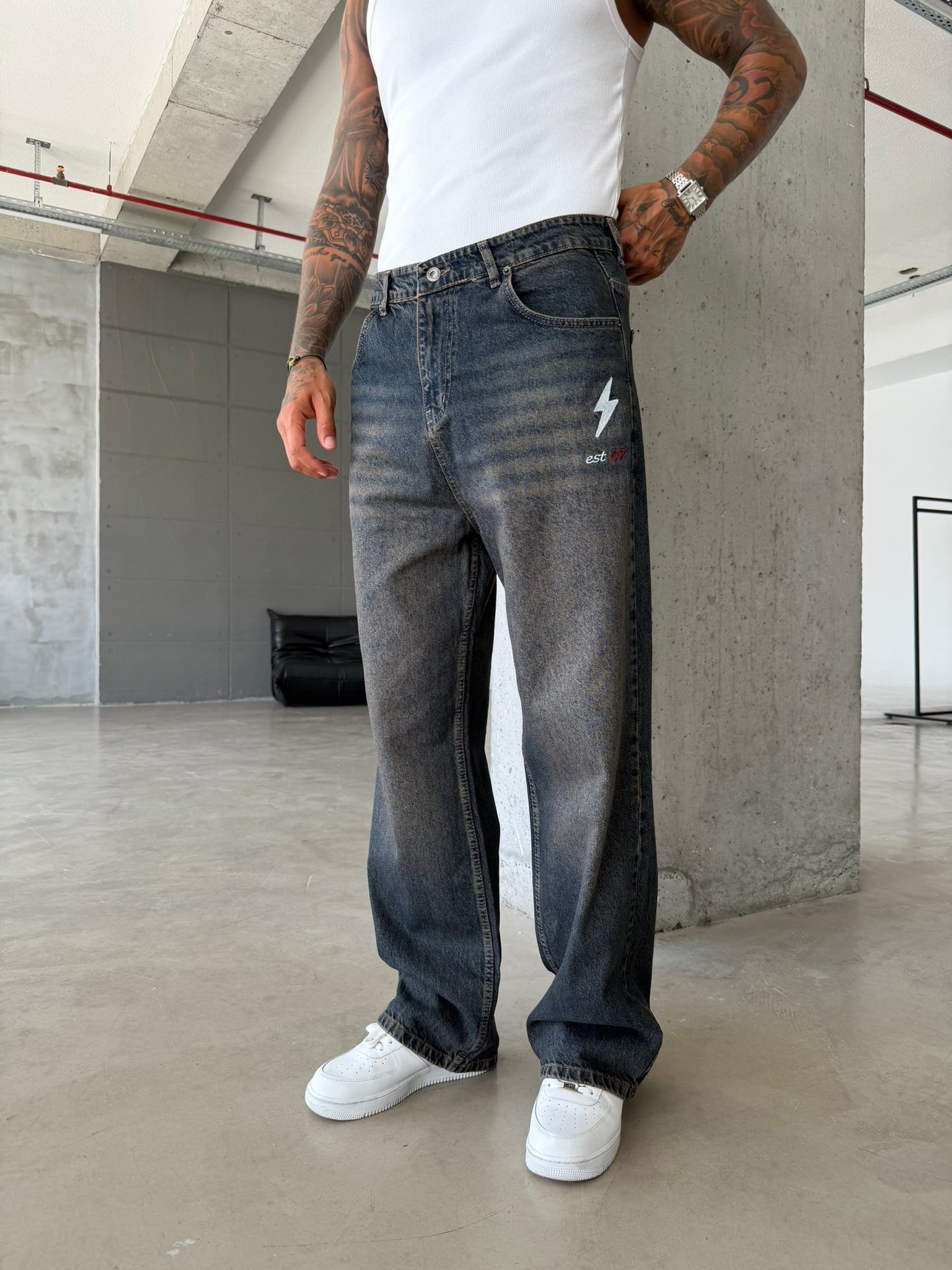 Nakış İşlemeli Baggy Pantolon