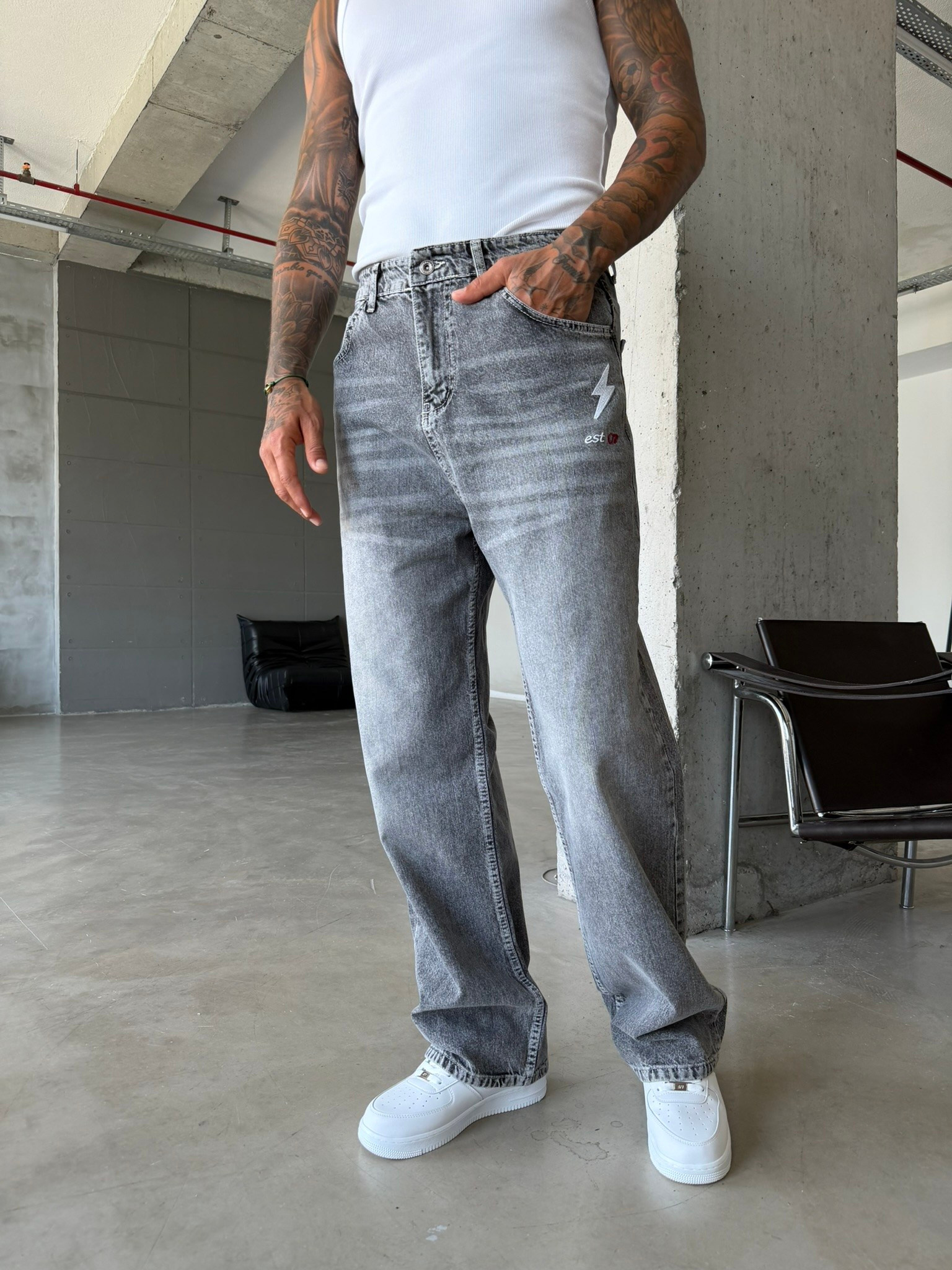 Nakış İşlemeli Baggy Pantolon