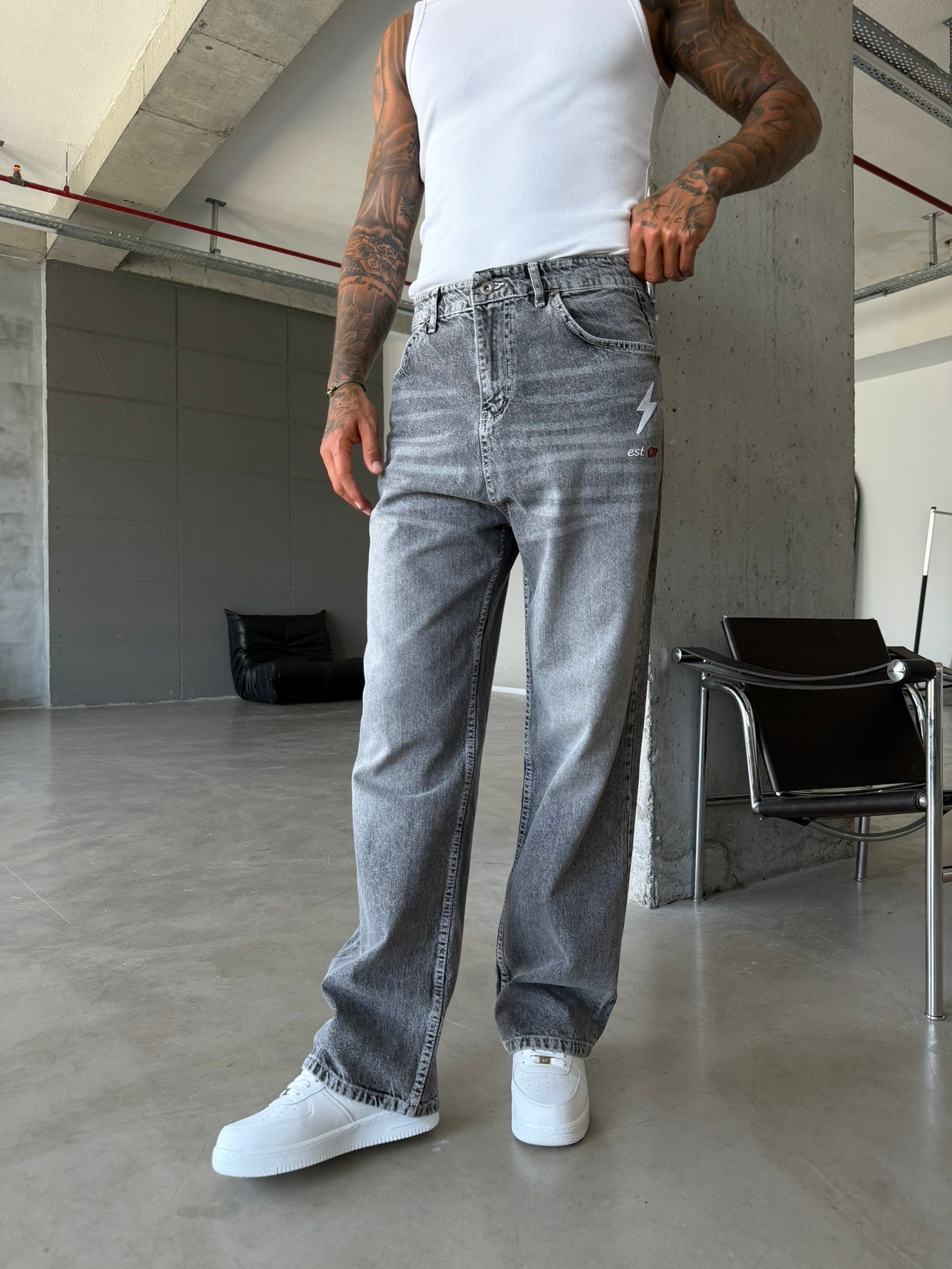 Nakış İşlemeli Baggy Pantolon