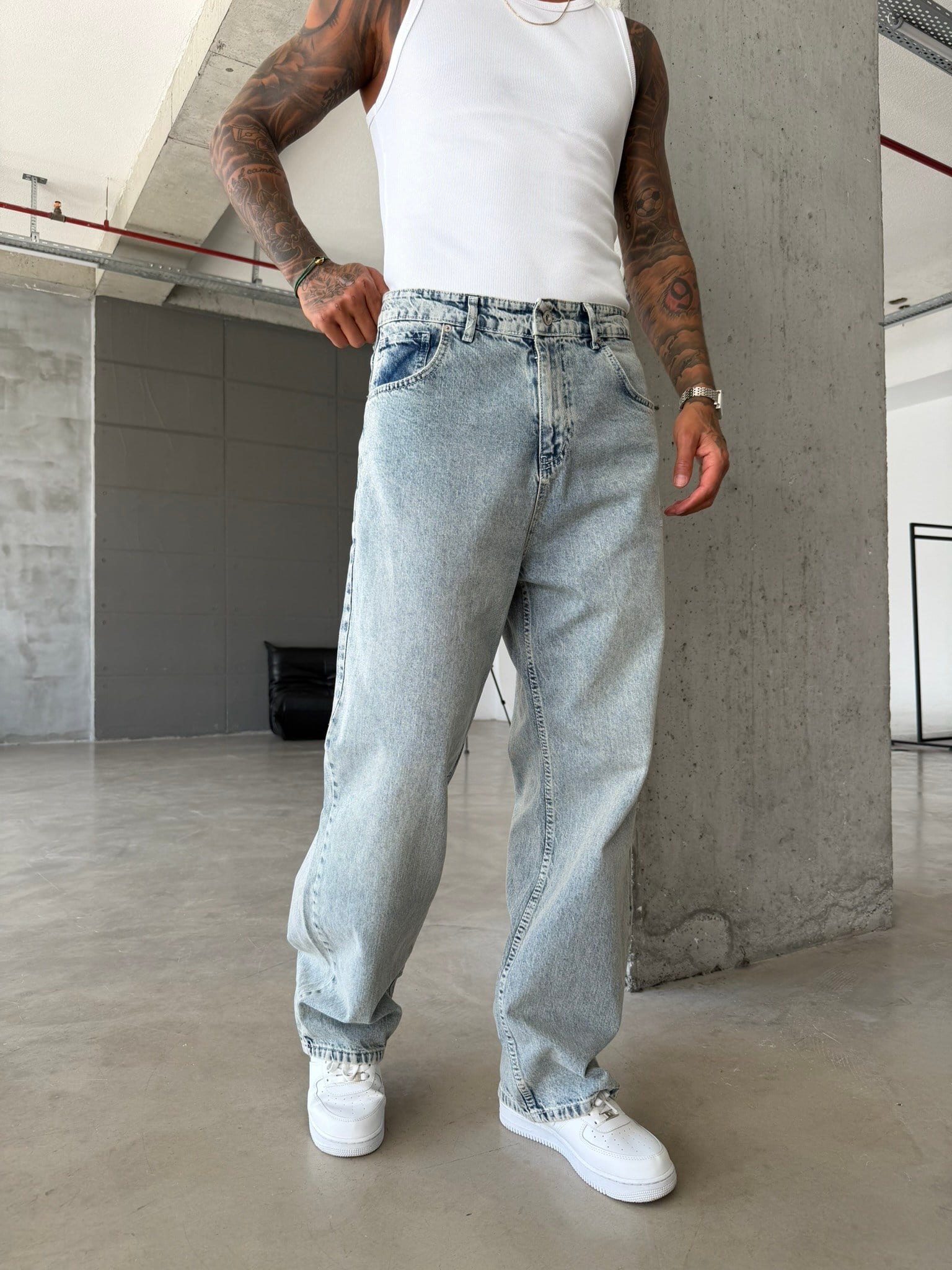 Nakış İşlemeli Baggy Pantolon