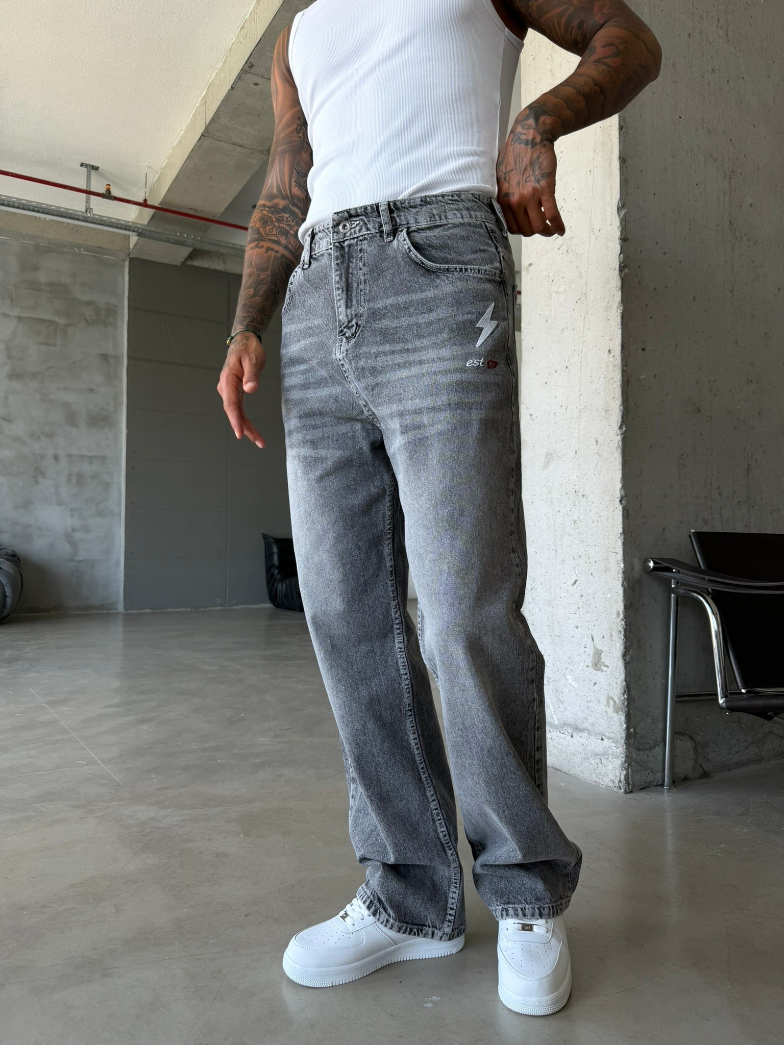 Nakış İşlemeli Baggy Pantolon