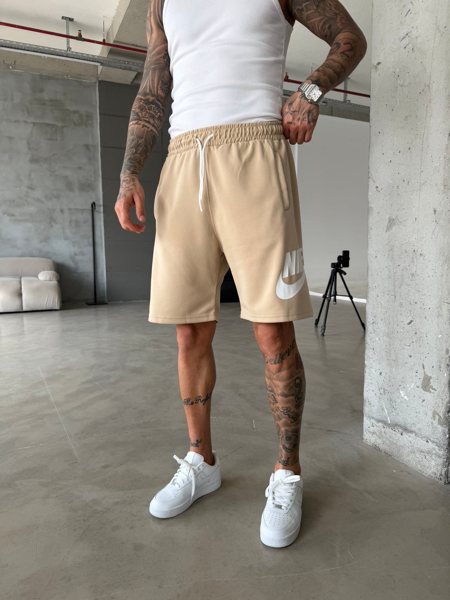 NK Büyük Baskılı Şort - Bej