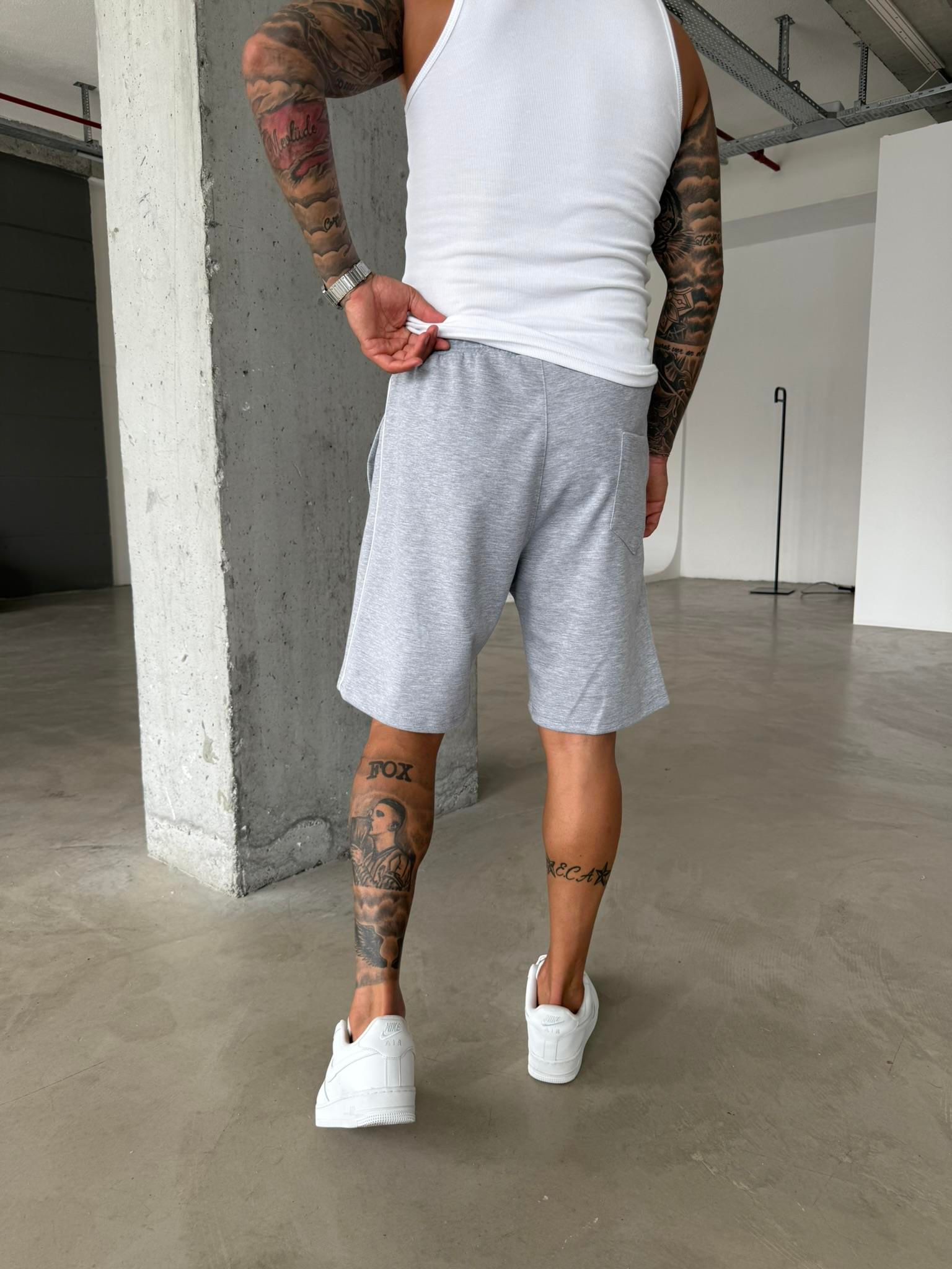 NK Cizgili Şort - Gri