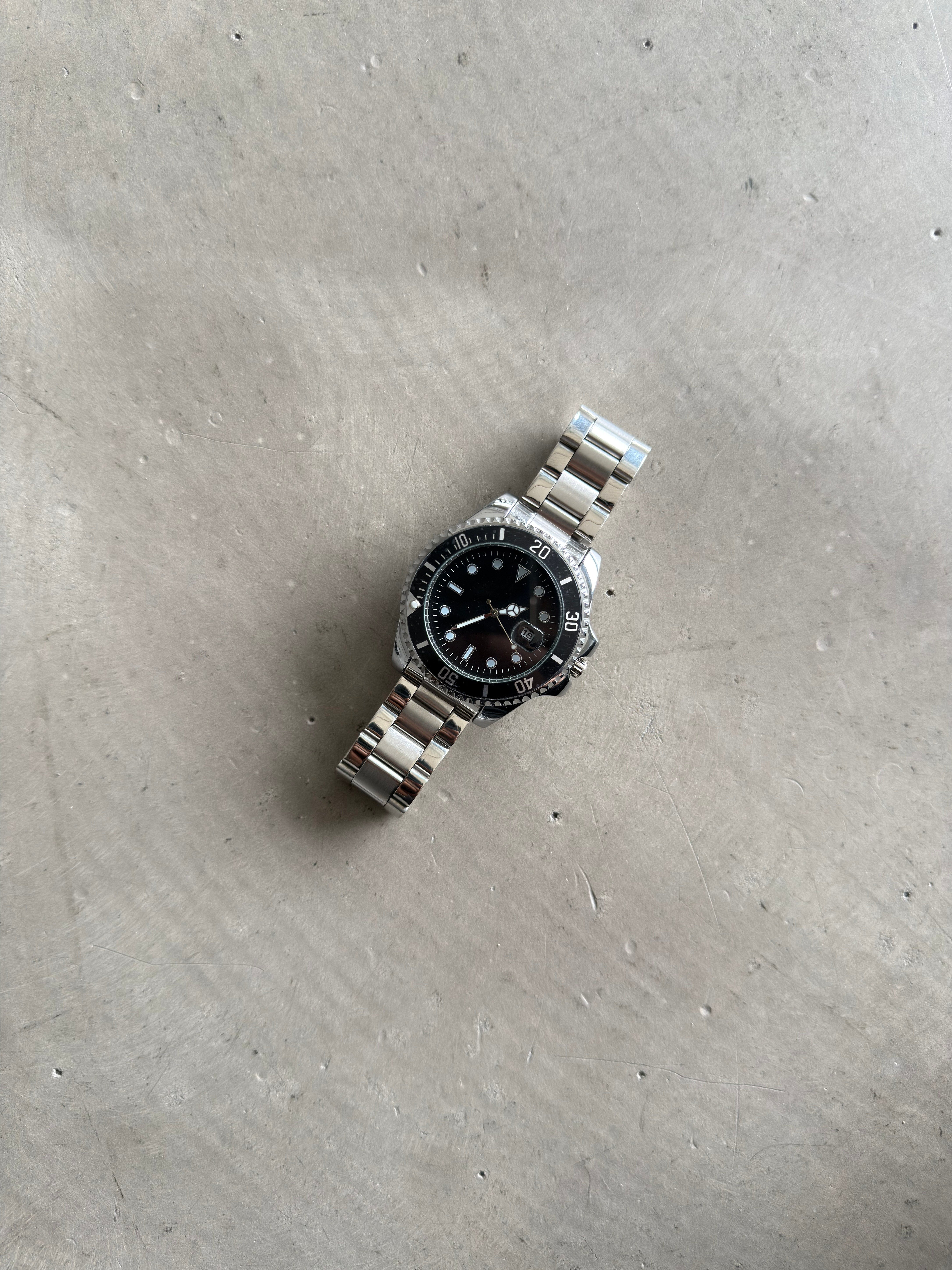 Nova Wrist Premium Erkek Saat - Siyah
