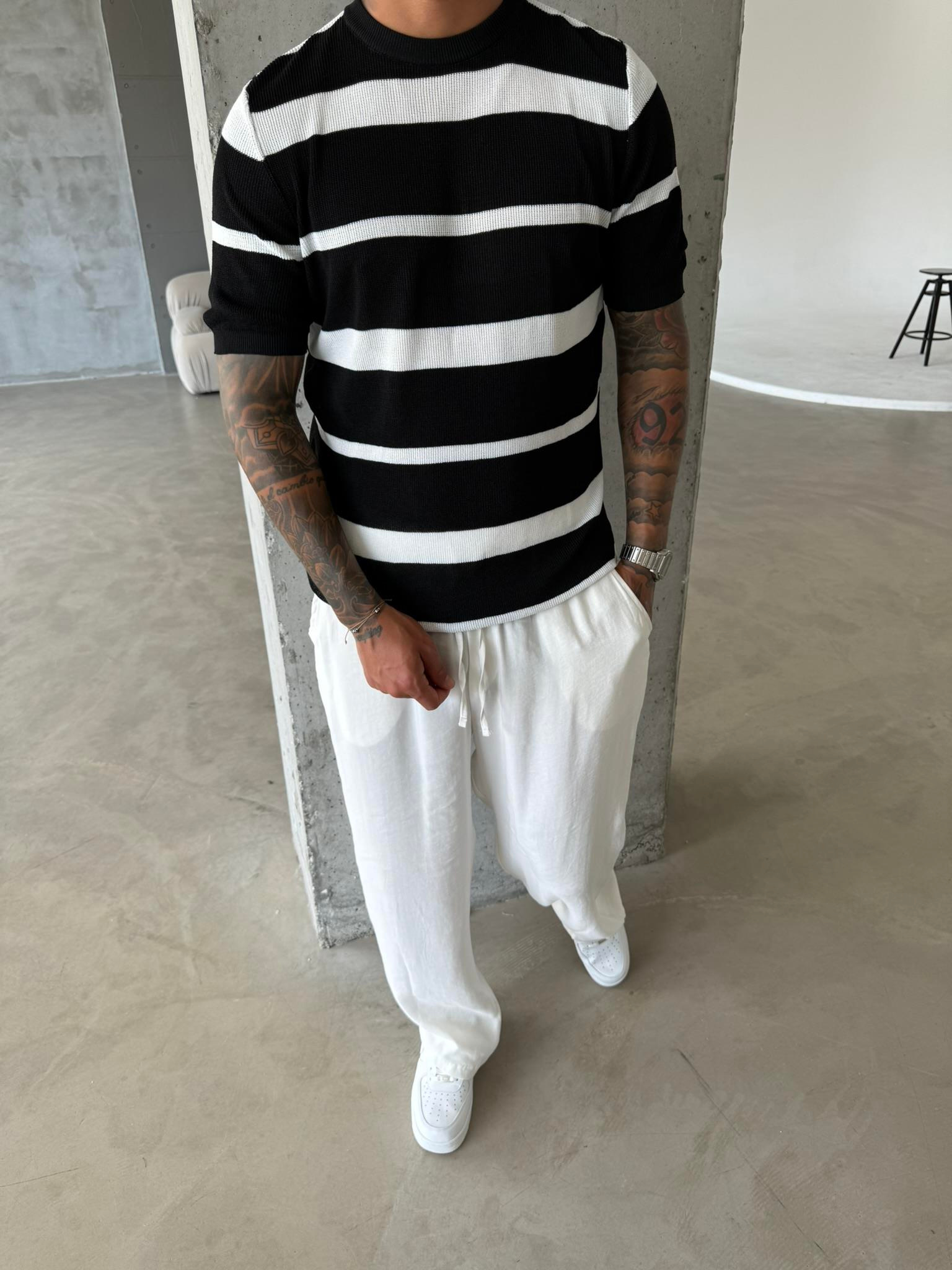 Old Money Regular Cizgili T-Shirt - Siyah