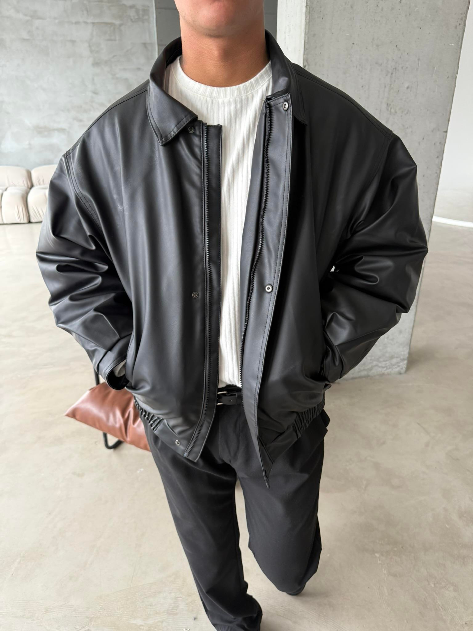Oversize Fermuarlı ve Çıtçıtlı Deri Ceket