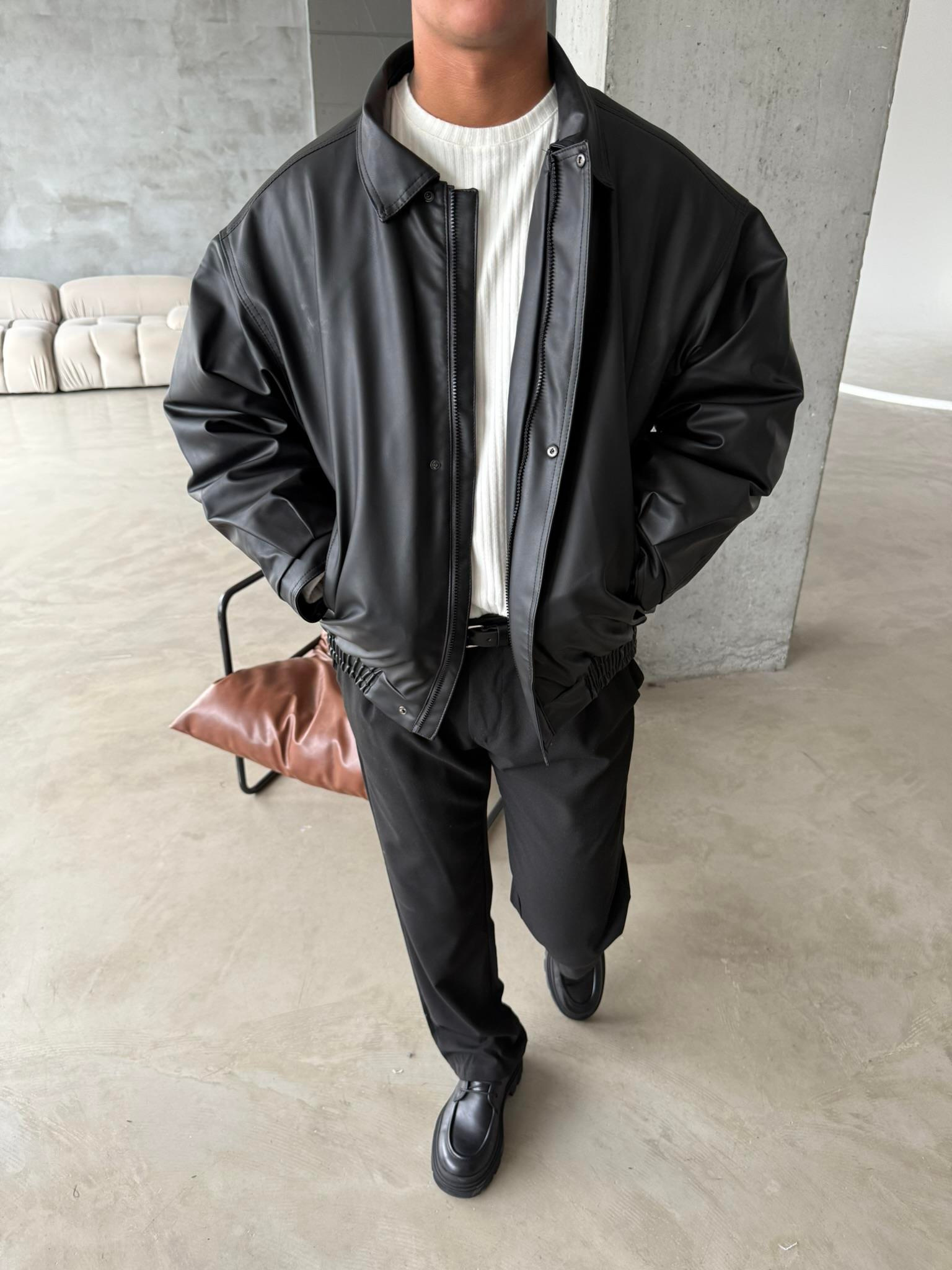 Oversize Fermuarlı ve Çıtçıtlı Deri Ceket