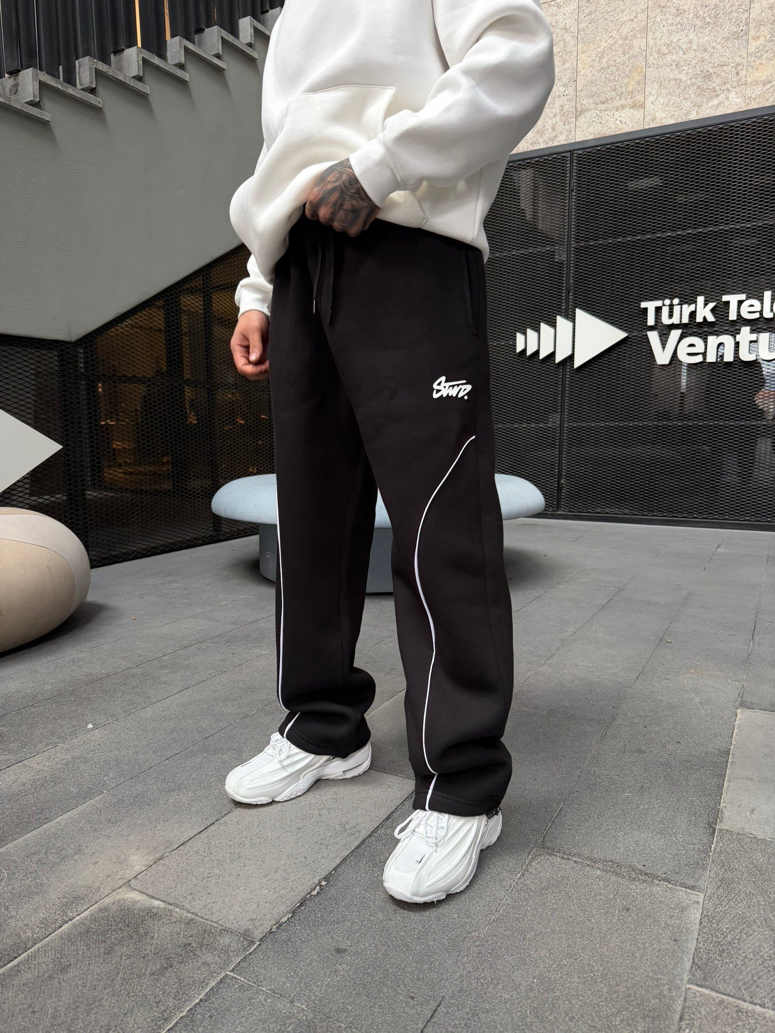 P&B Detaylı Baggy Premium Eşofman - Siyah