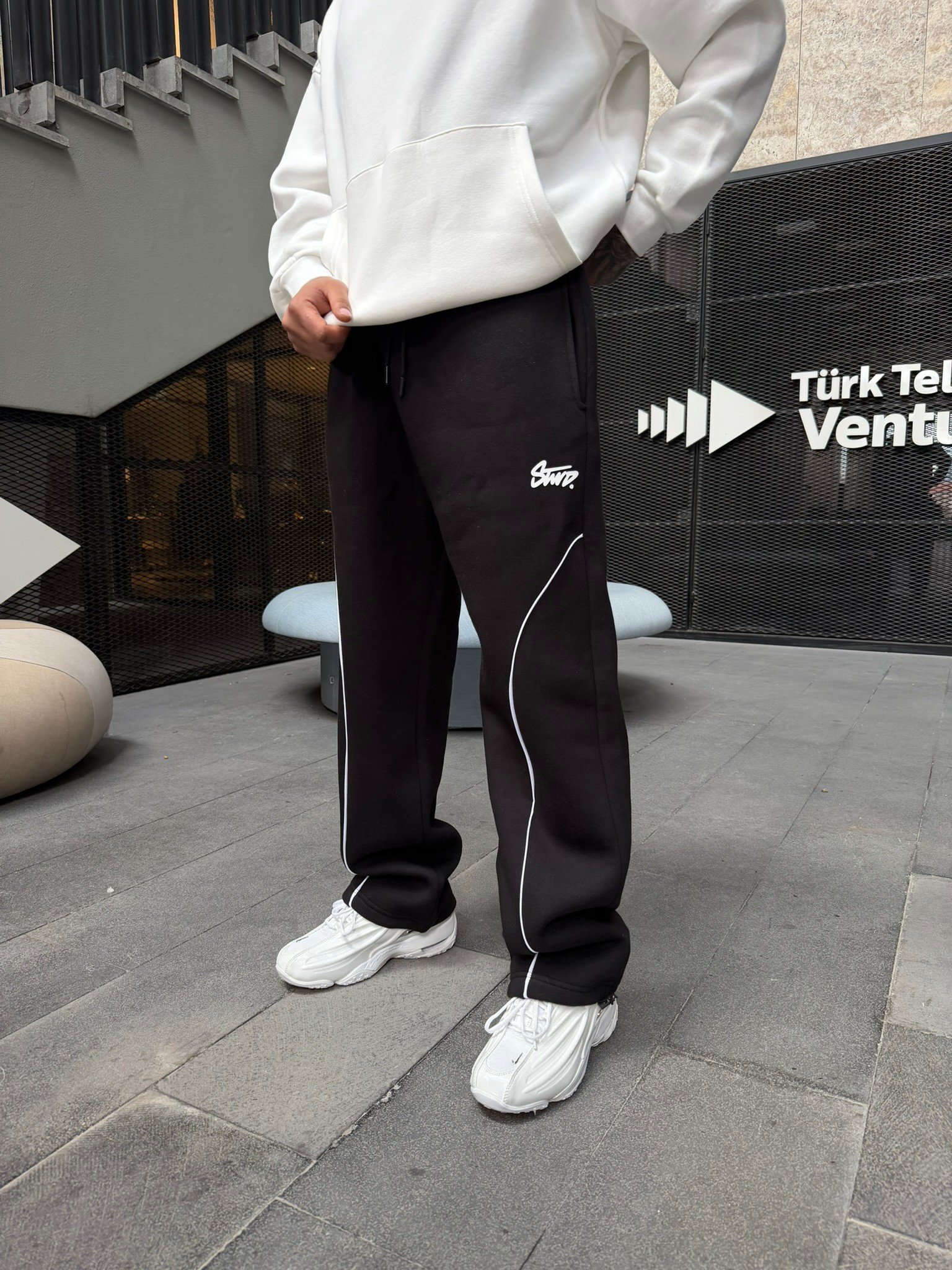 P&B Detaylı Baggy Premium Eşofman - Siyah