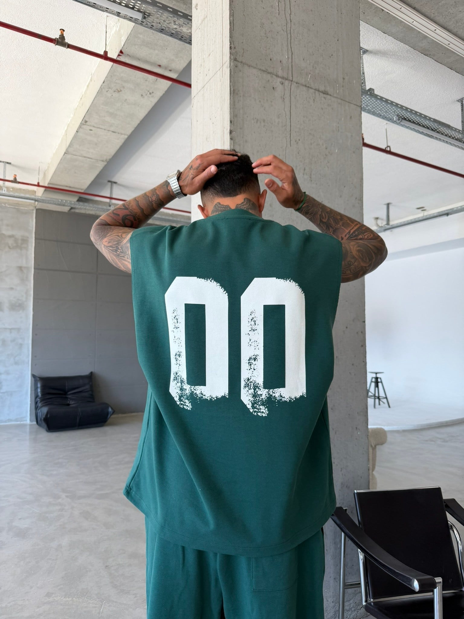 Premium 00 Esnce TM Sıfır Kol T-Shirt - Yeşil