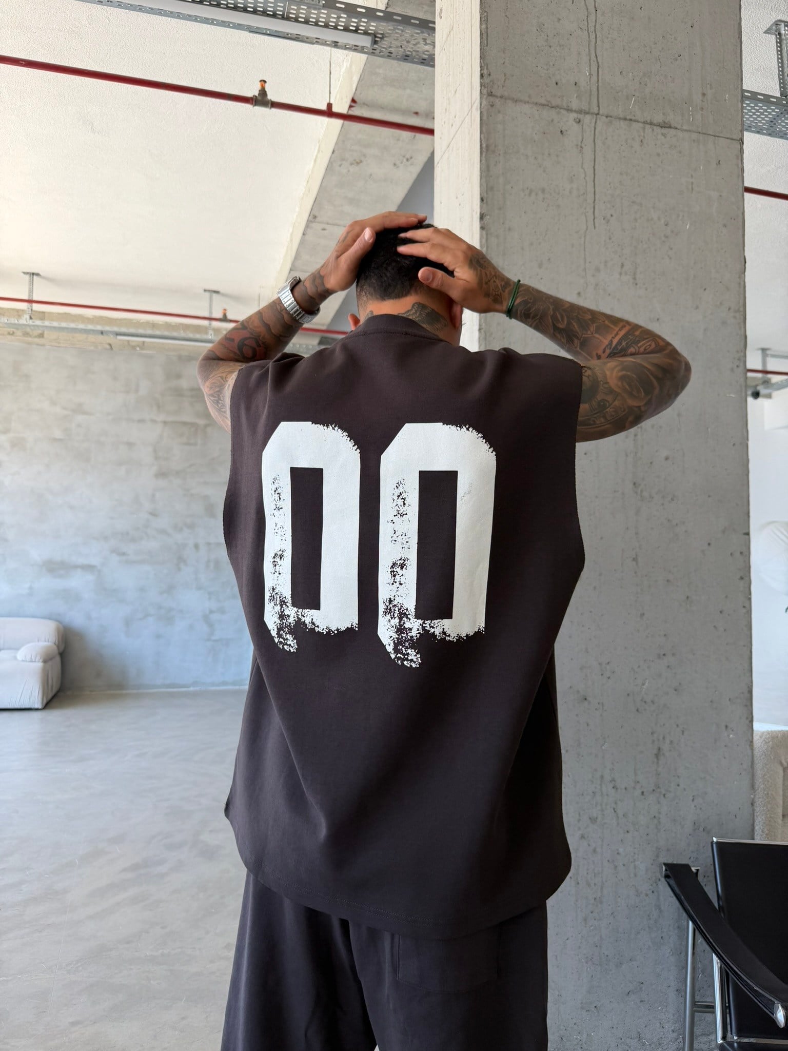Premium 00 Esnce TM Sıfır Kol T-Shirt - Kahve