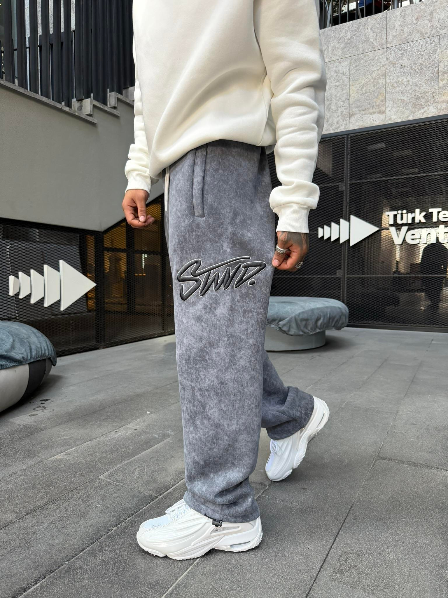 Premium Acid İşlemeli SW Yıkamalı Baggy Eşofman - Füme