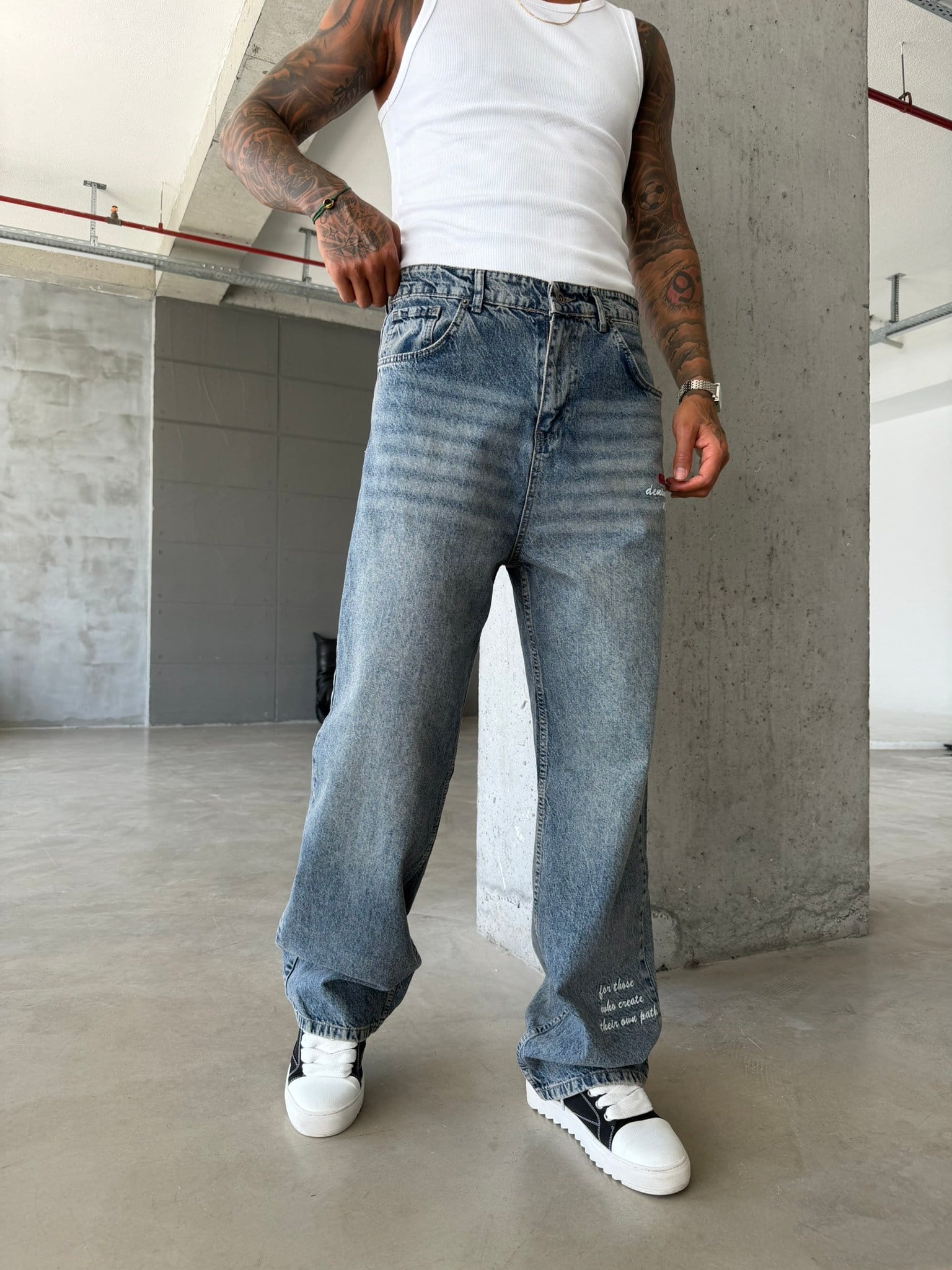 Premium Detaylı Nakış İşlemeli Baggy Pantolon - Mavi 