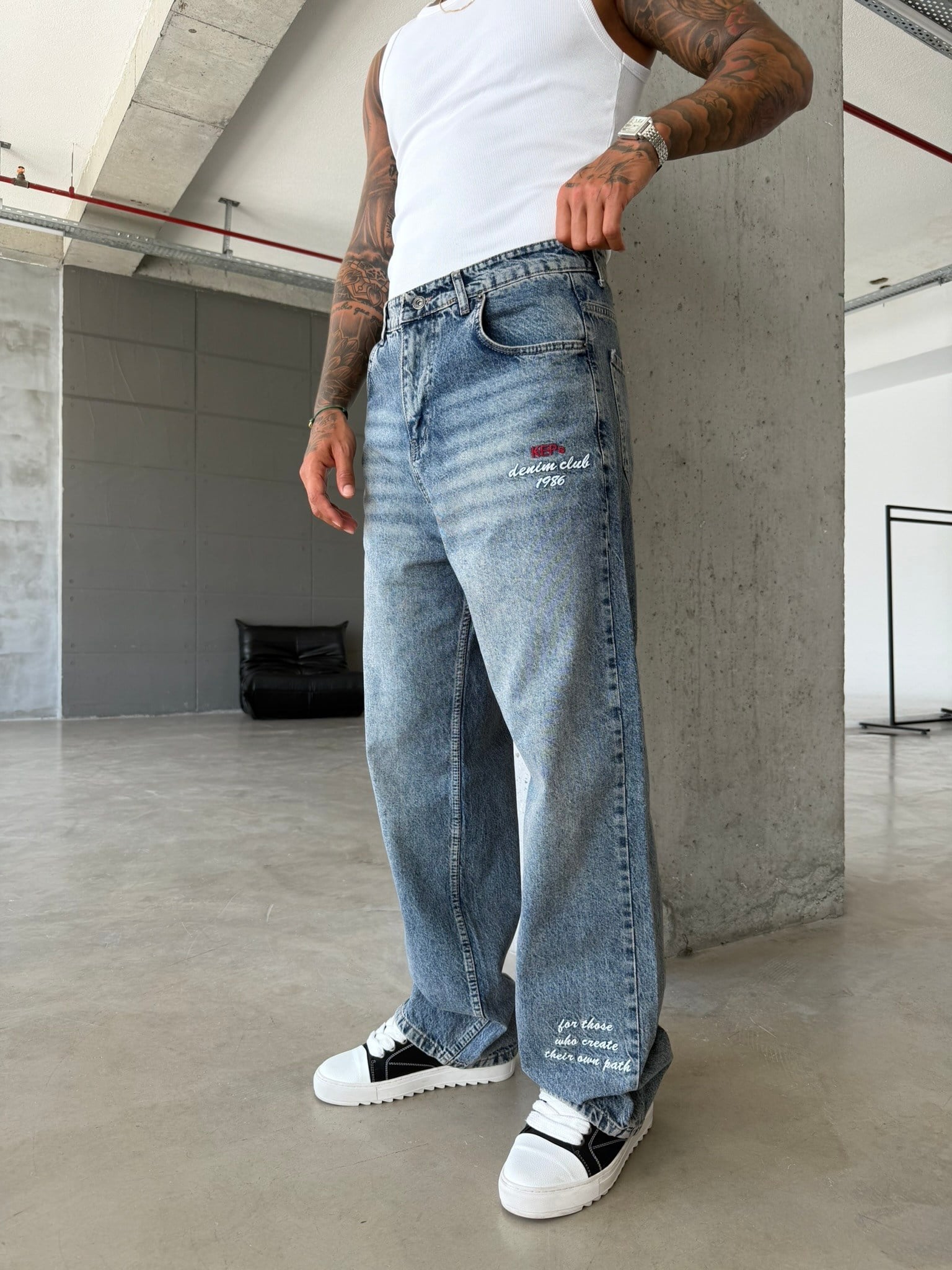 Premium Detaylı Nakış İşlemeli Baggy Pantolon - Mavi 