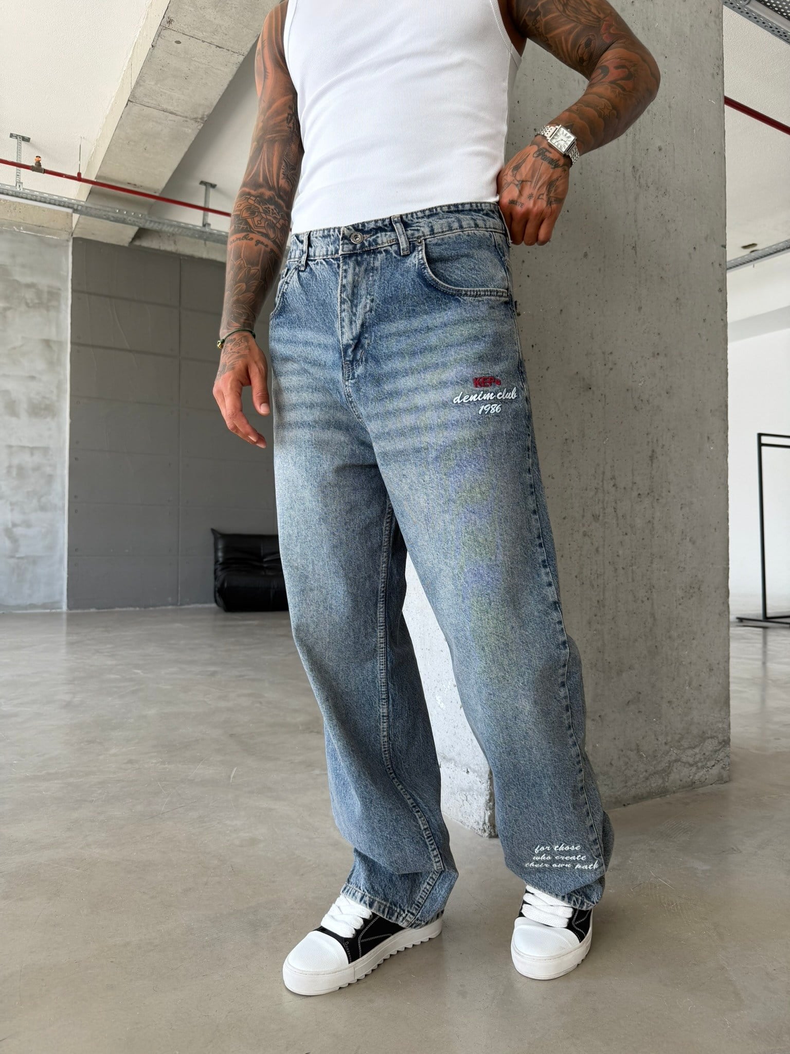 Premium Detaylı Nakış İşlemeli Baggy Pantolon - Mavi 