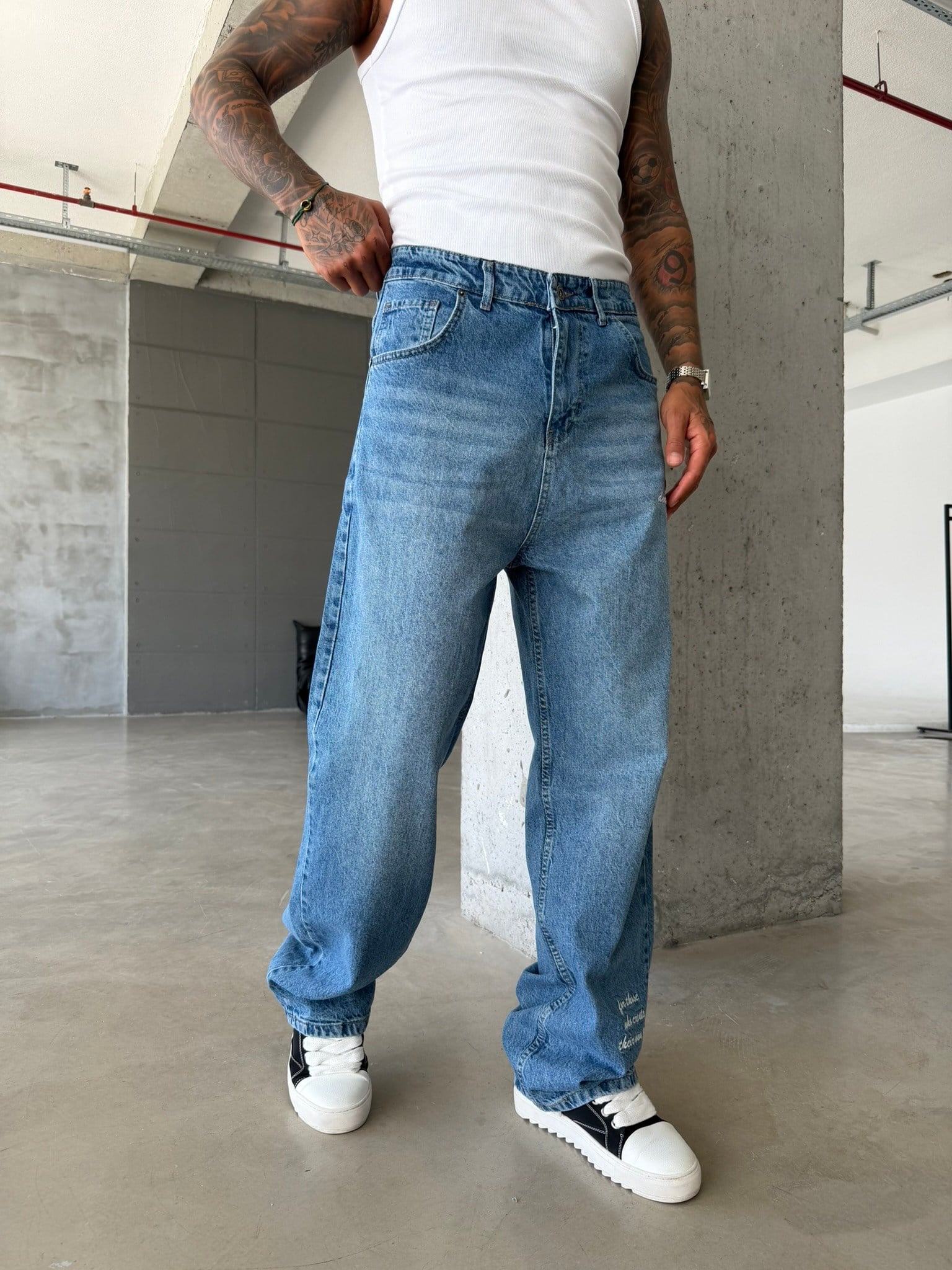 Premium Detaylı Nakış İşlemeli Baggy Pantolon - İndigo