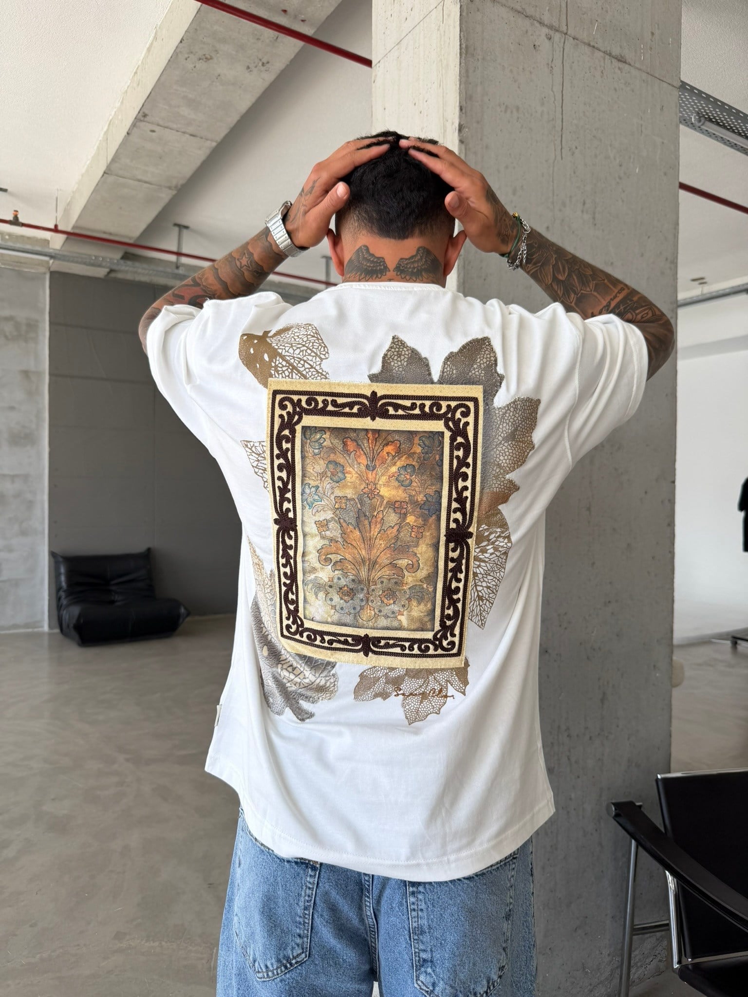 Premium İşleme Desening T-Shirt - Beyaz