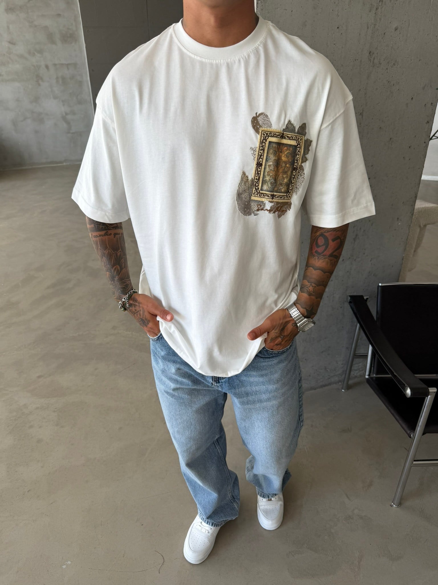 Premium İşleme Desening T-Shirt - Beyaz