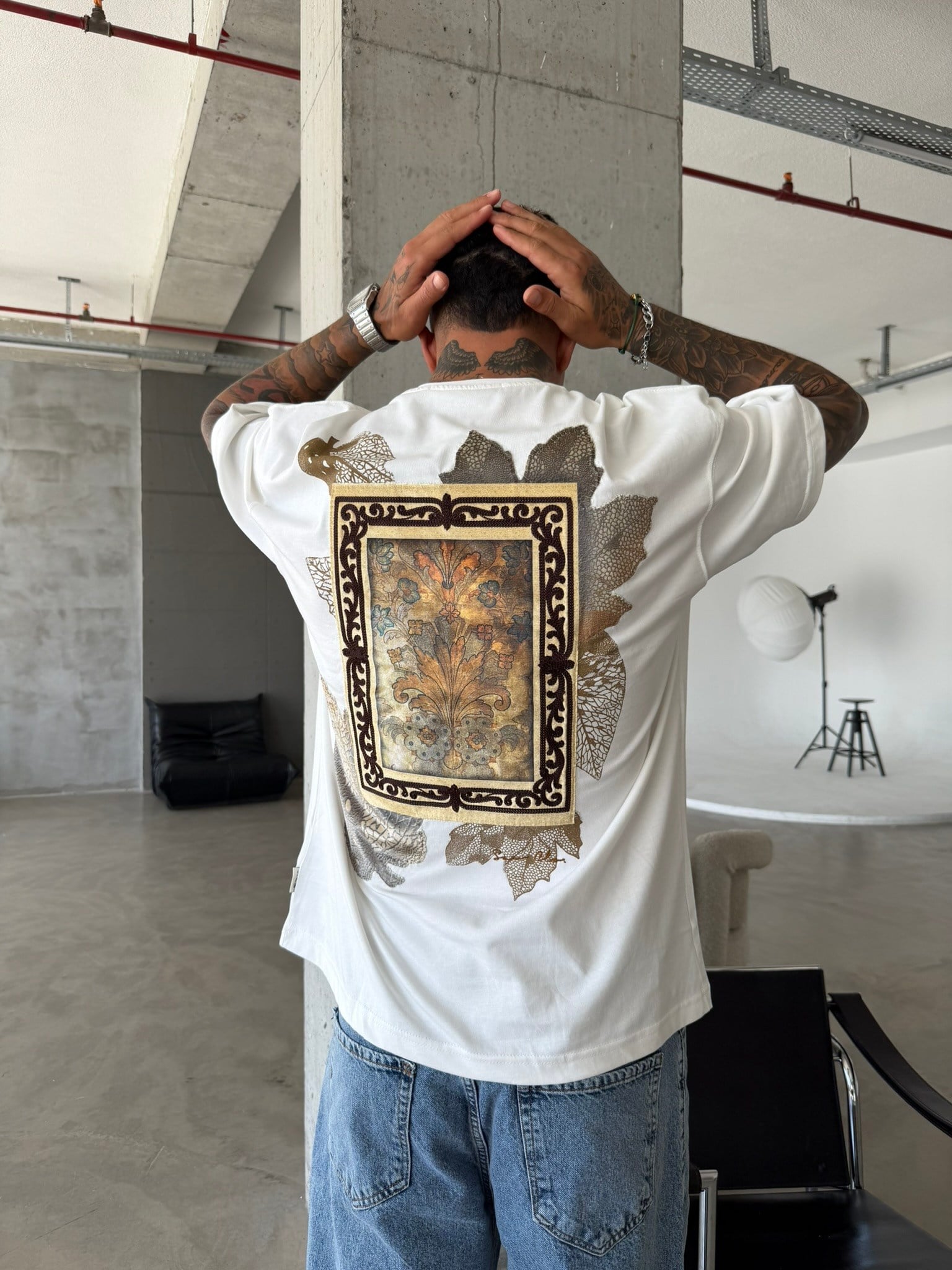 Premium İşleme Desening T-Shirt - Beyaz