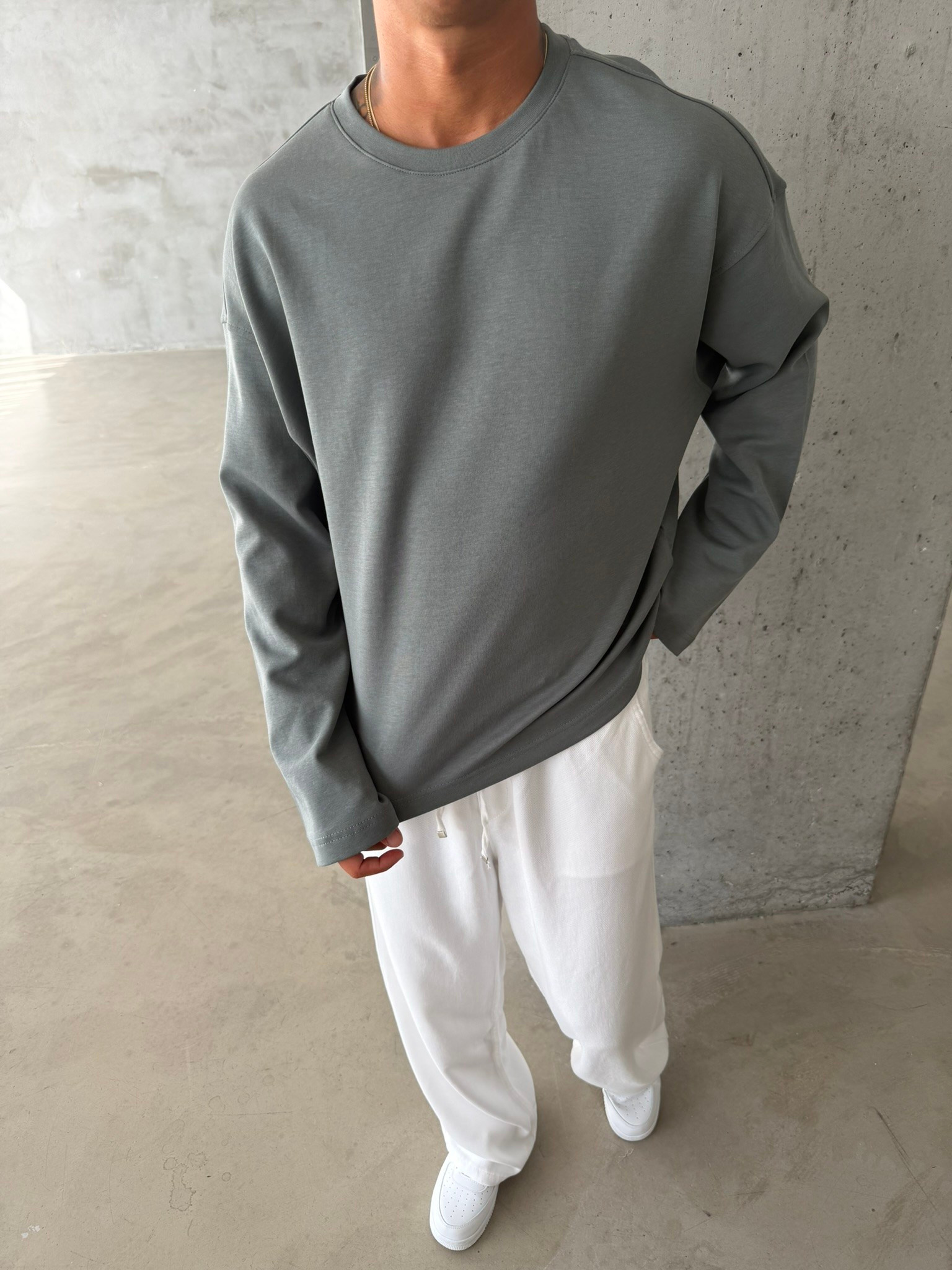 Premium Long Sleeve Sweatshirt 