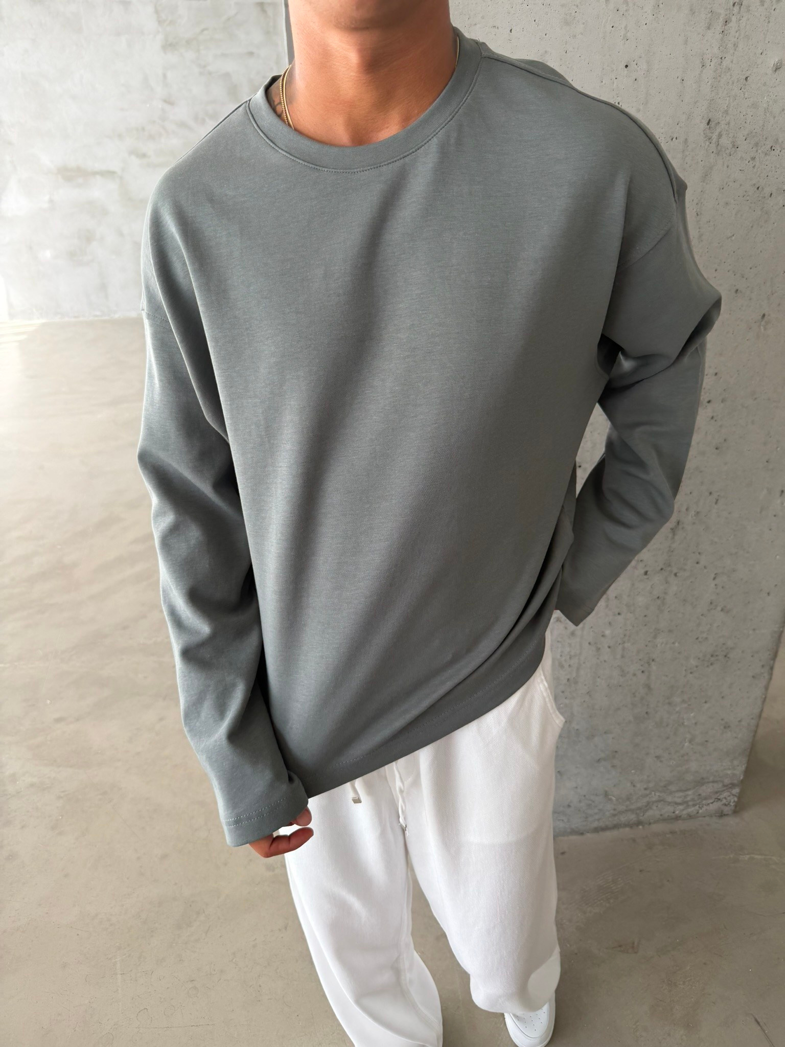 Premium Long Sleeve Sweatshirt 
