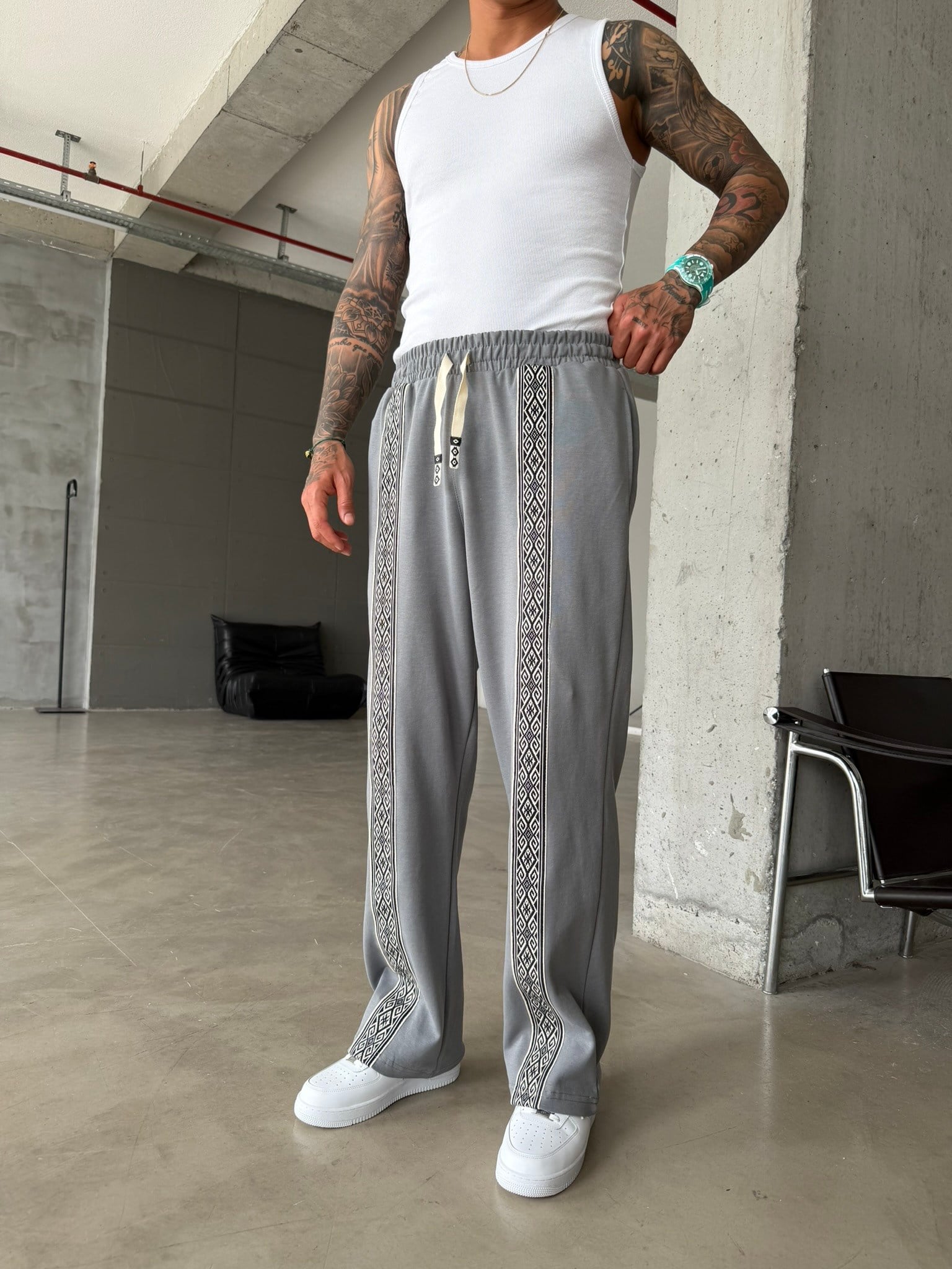 Premium Ön Şerit Detaylı Baggy Eşofman - Füme
