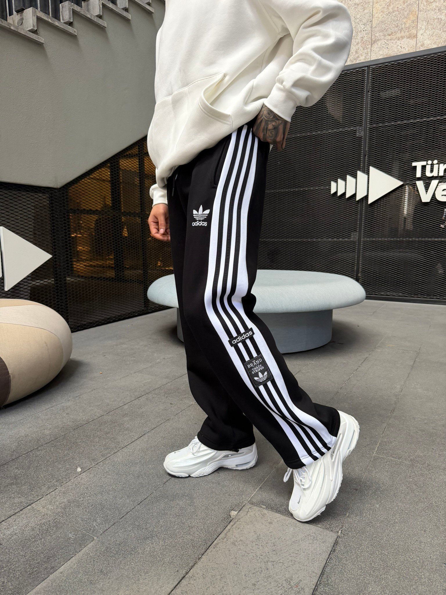 Premium Üç Cizgili Baggy Eşofman - Siyah