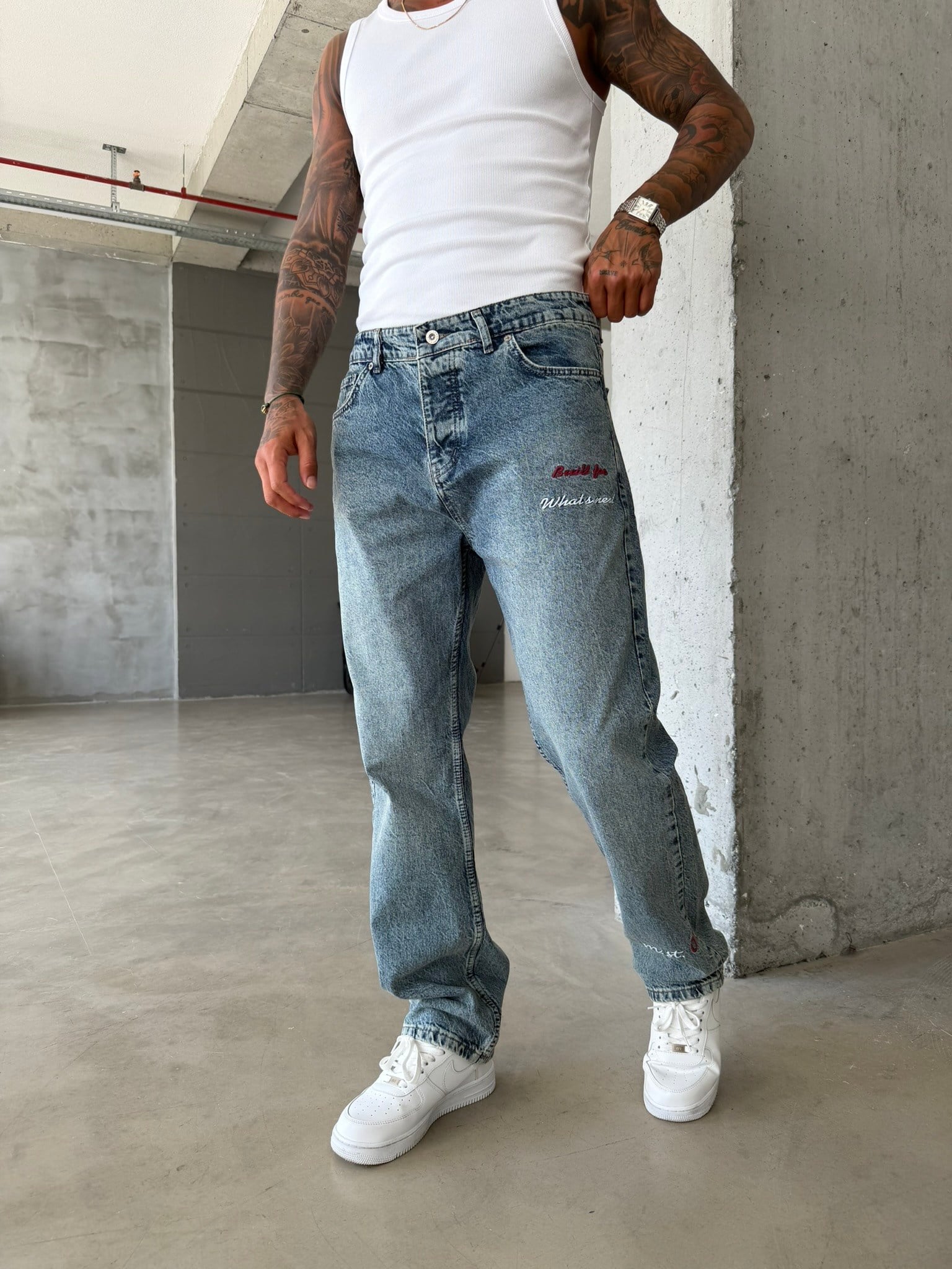 Signature Baggy Jean