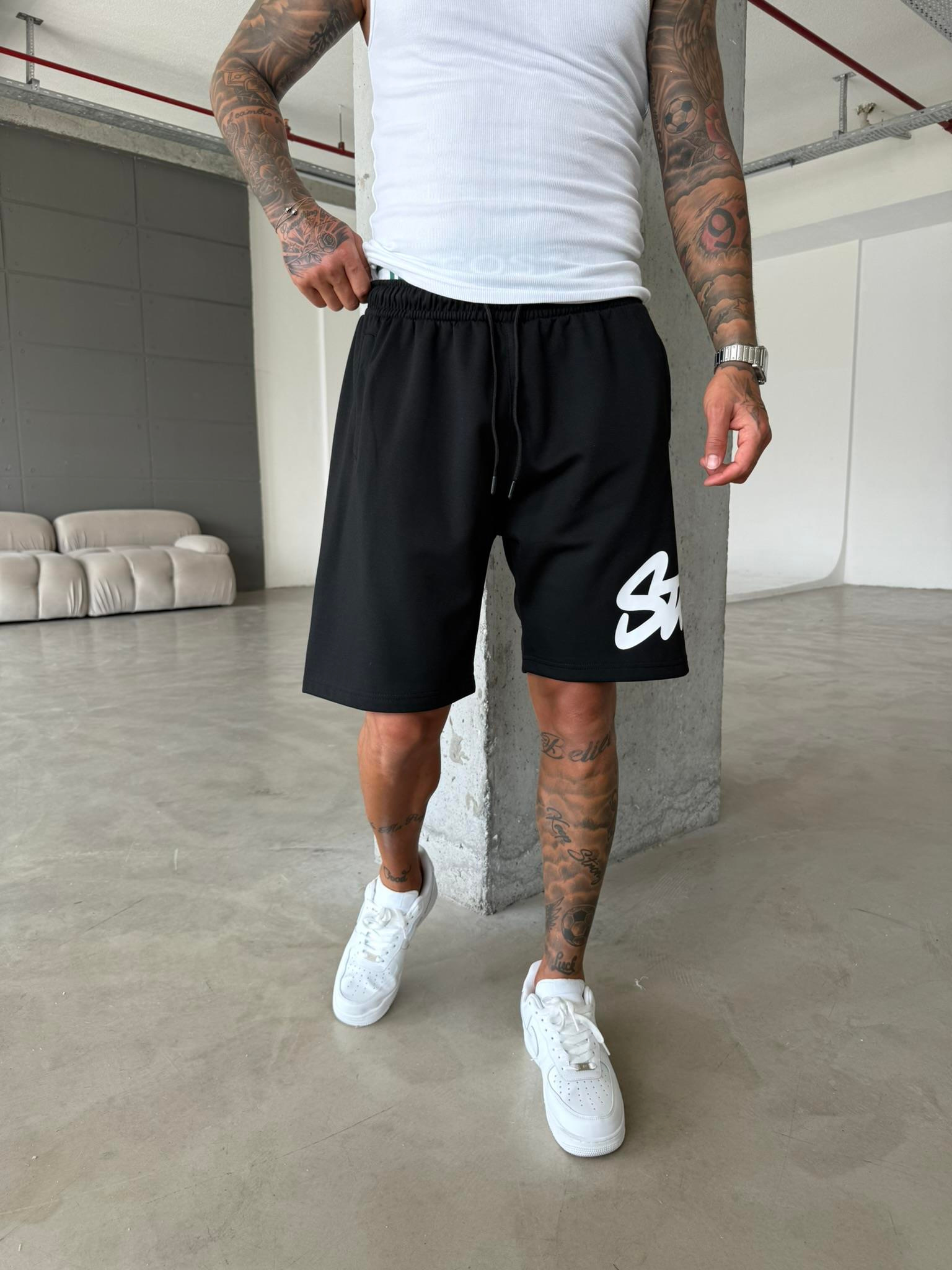 Stwd Büyük Baskı Şort - Siyah