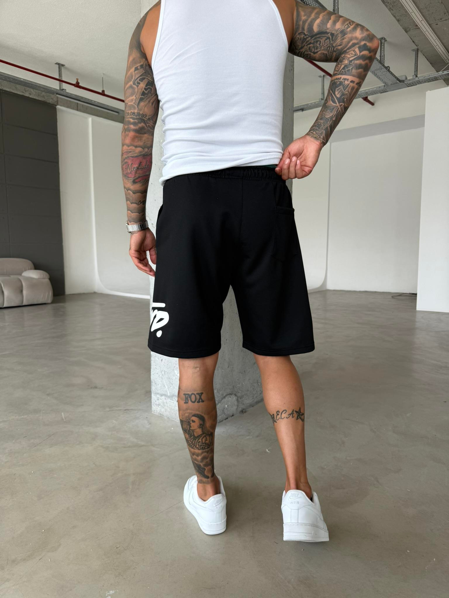 Stwd Büyük Baskı Şort - Siyah