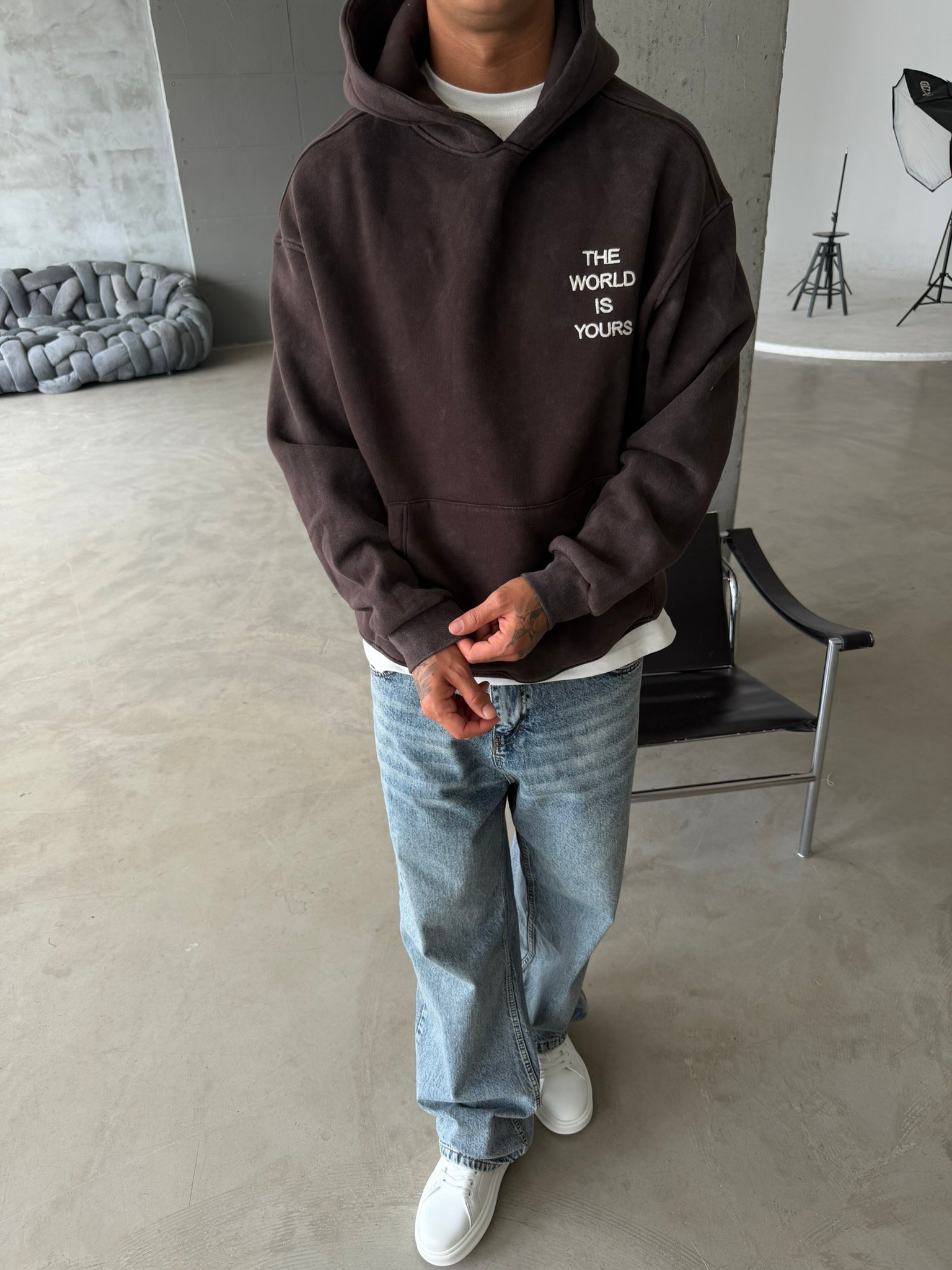 The World Is Your Premium Acid Yıkama Hoodie
