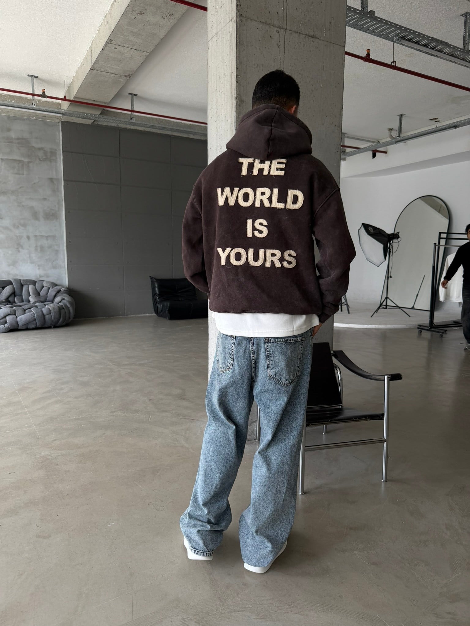 The World Is Your Premium Acid Yıkama Hoodie