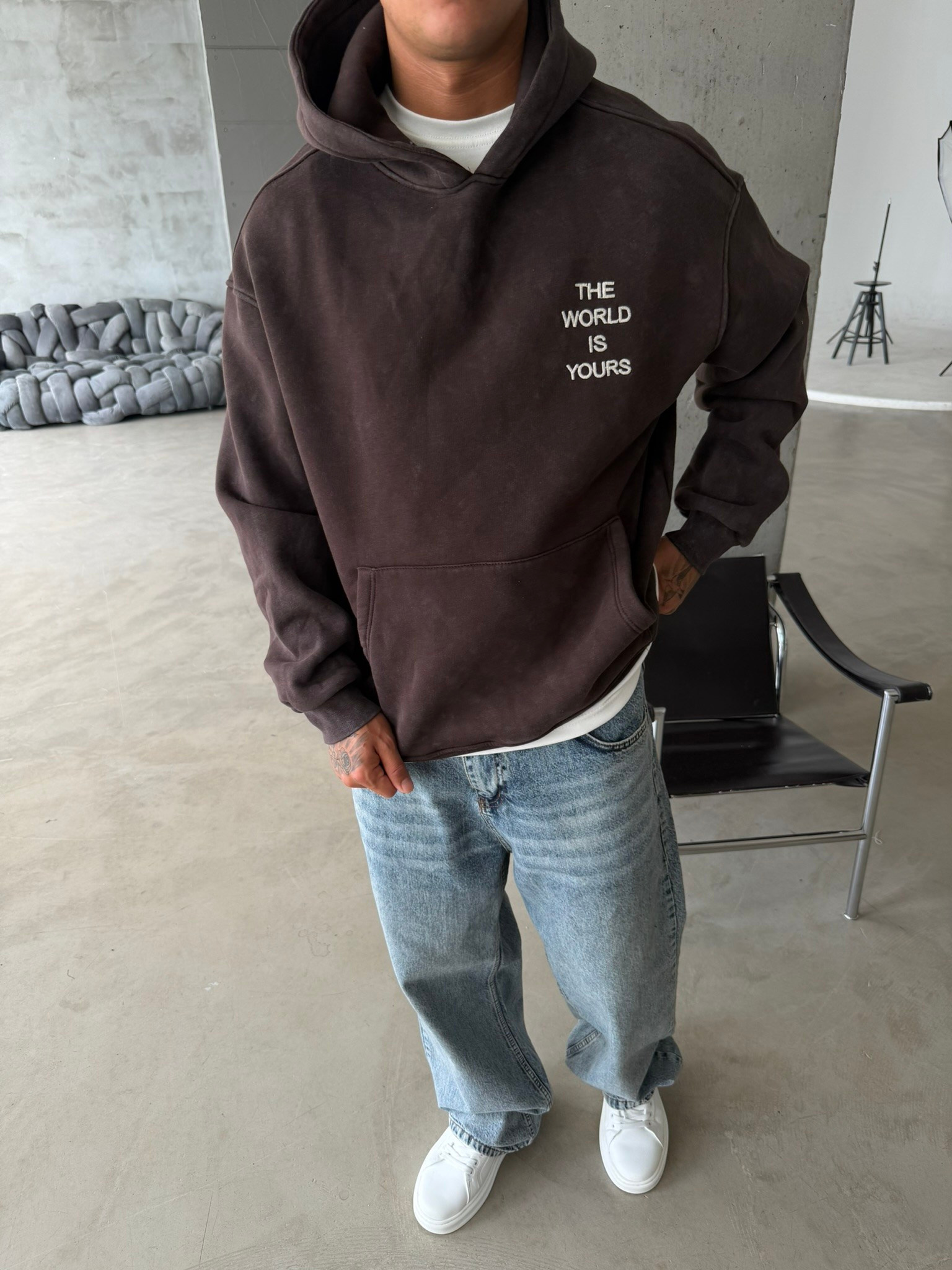 The World Is Your Premium Acid Yıkama Hoodie
