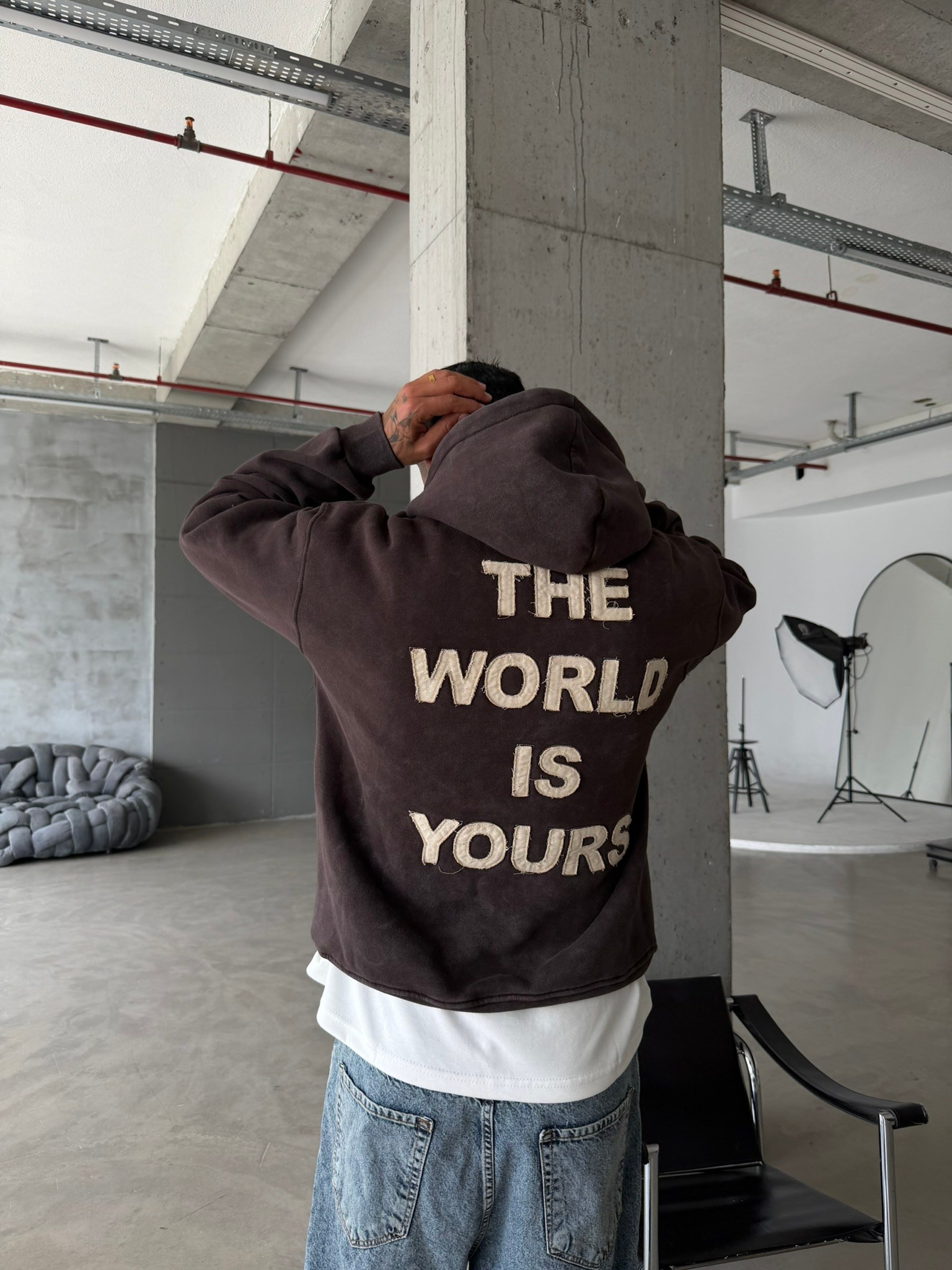 The World Is Your Premium Acid Yıkama Hoodie