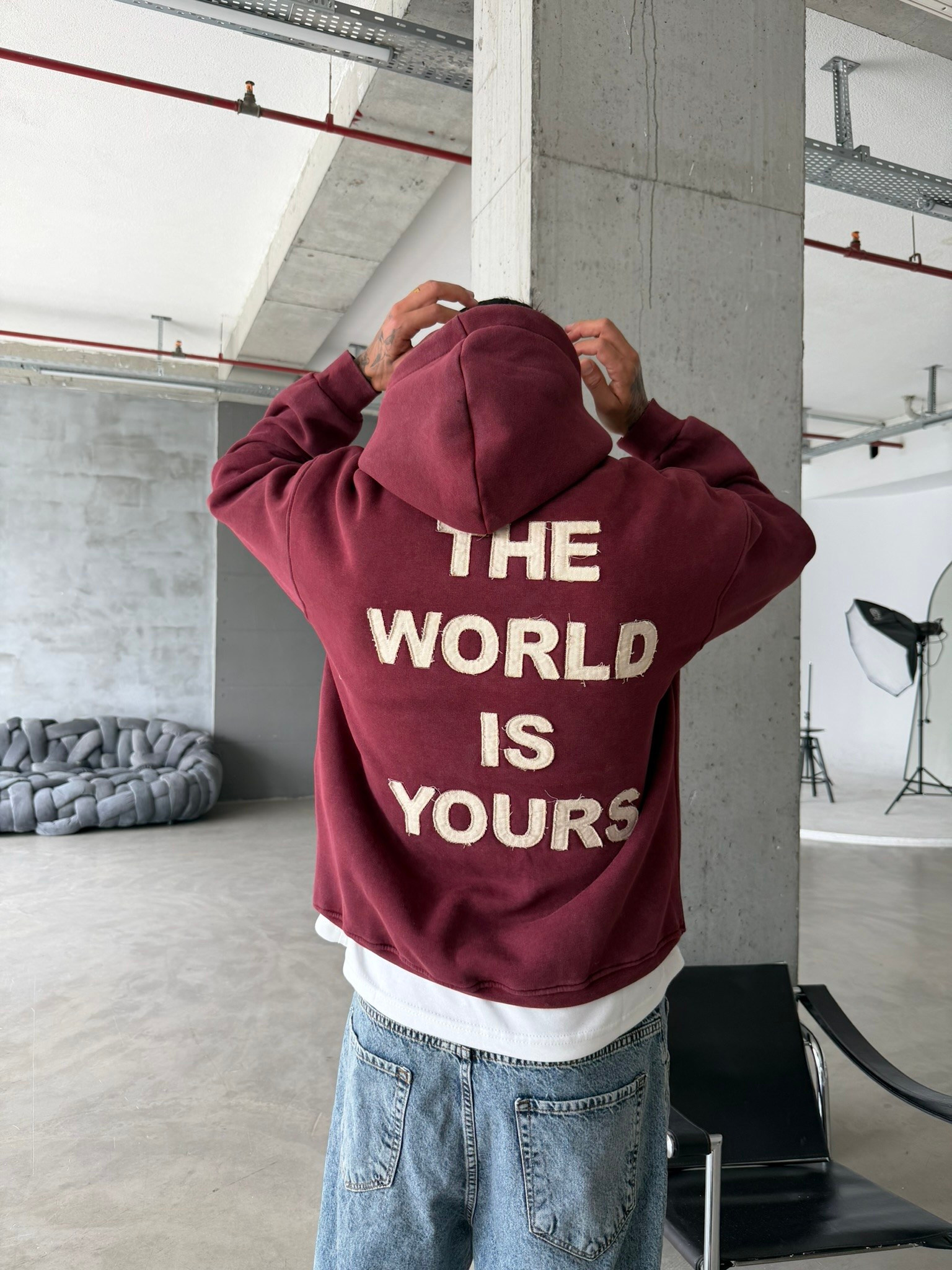 The World Is Your Premium Acid Yıkama Hoodie