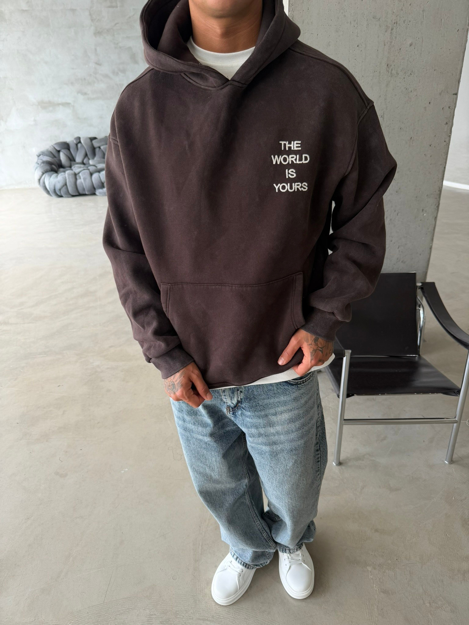The World Is Your Premium Acid Yıkama Hoodie