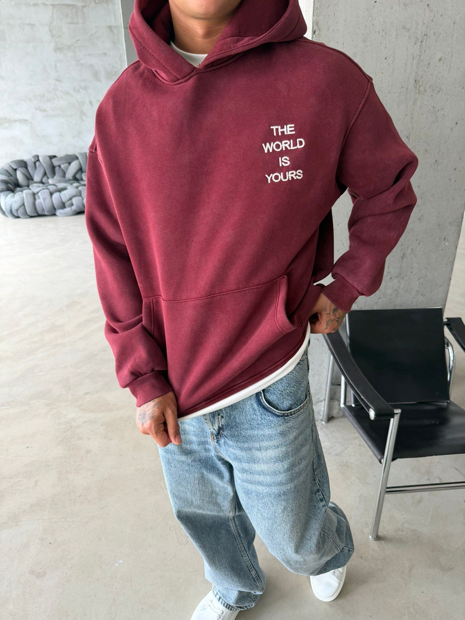 The World Is Your Premium Acid Yıkama Hoodie