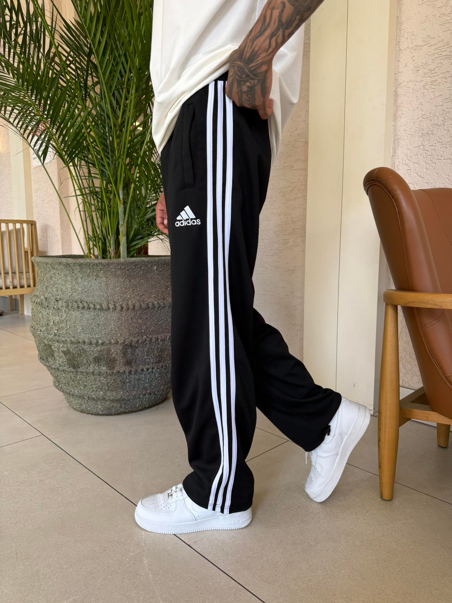 Üç Şeritli Basic Nakışlı Eşofman - Siyah