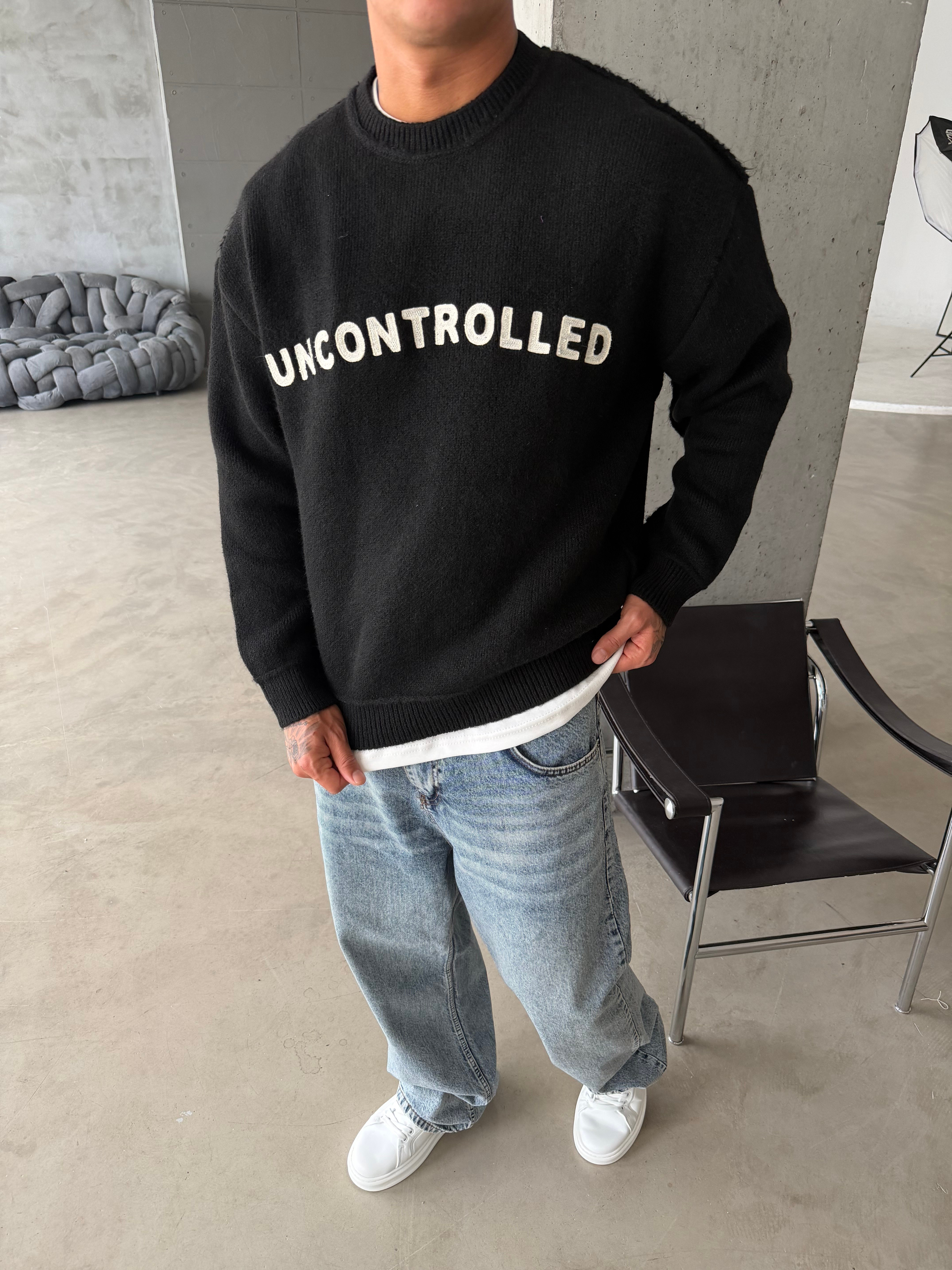 Uncontrolled Premium Triko Kazak