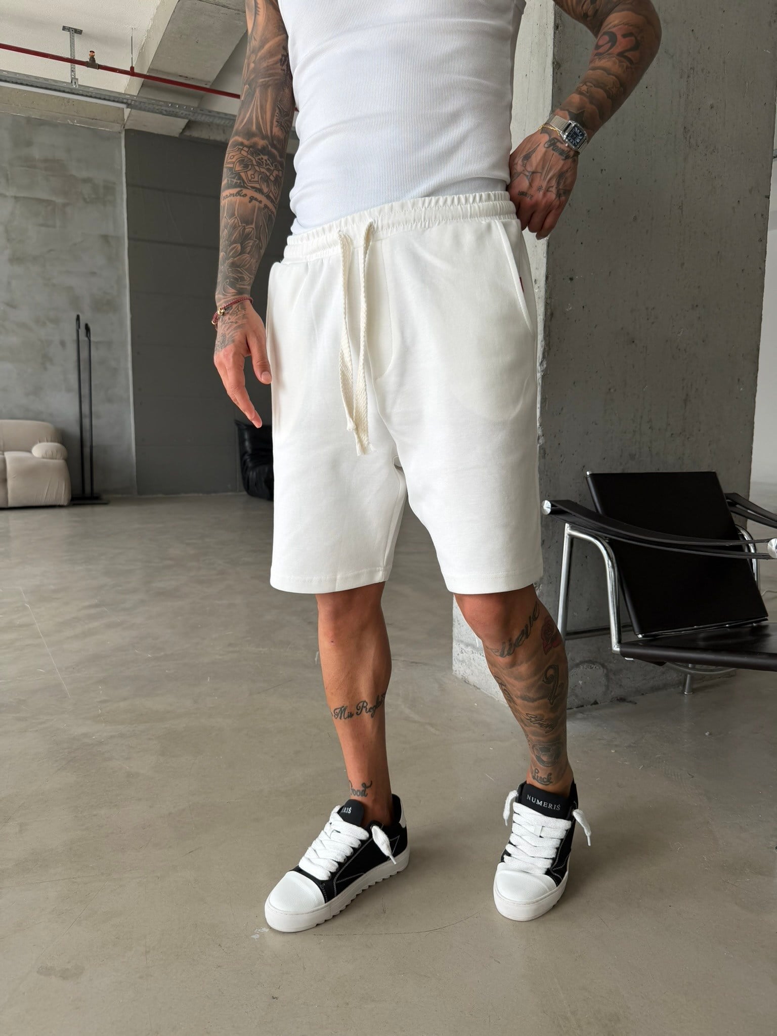 Yıkamalı Basic Premium Kumaş Şort - Beyaz