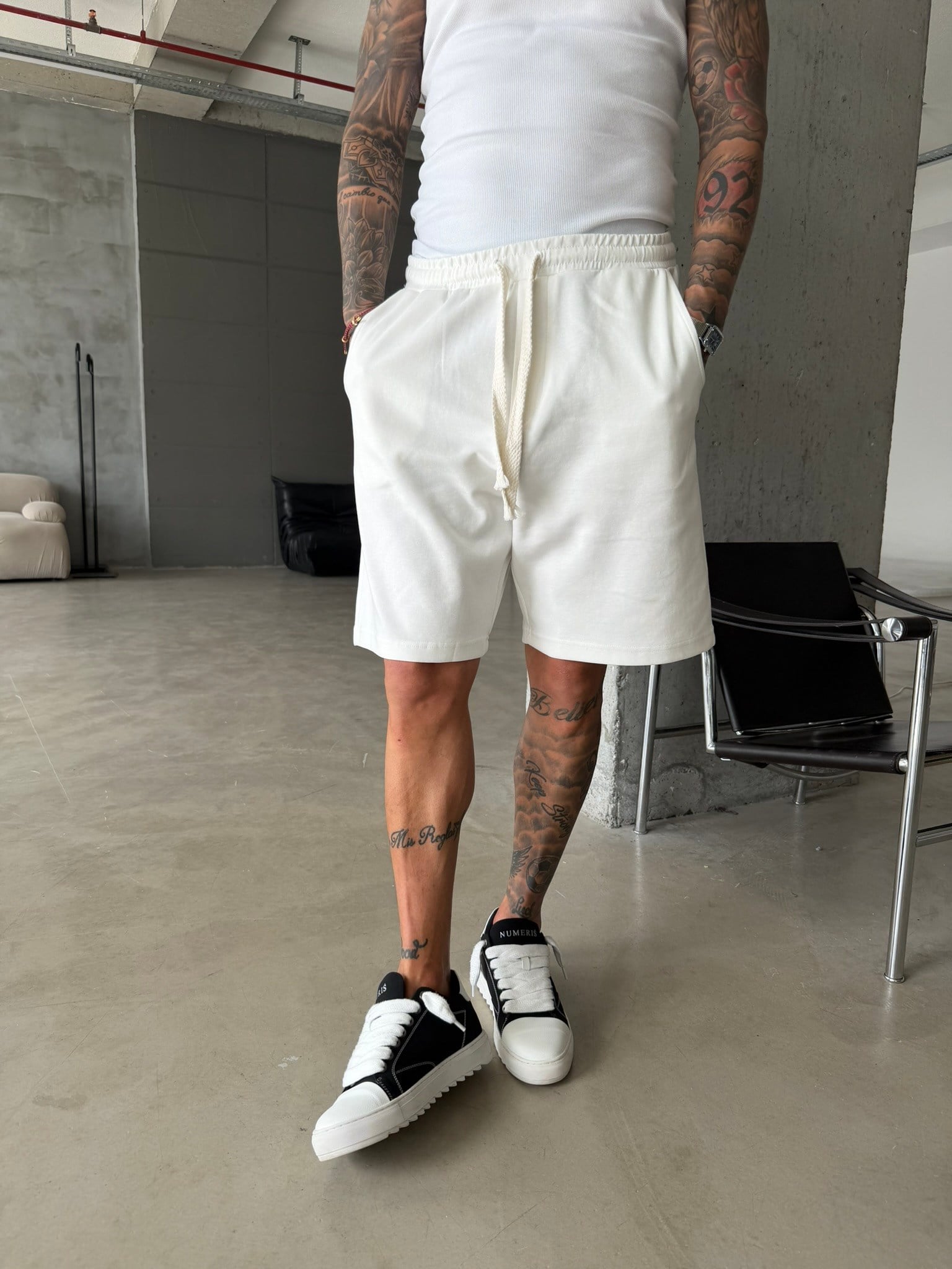Yıkamalı Basic Premium Kumaş Şort - Beyaz