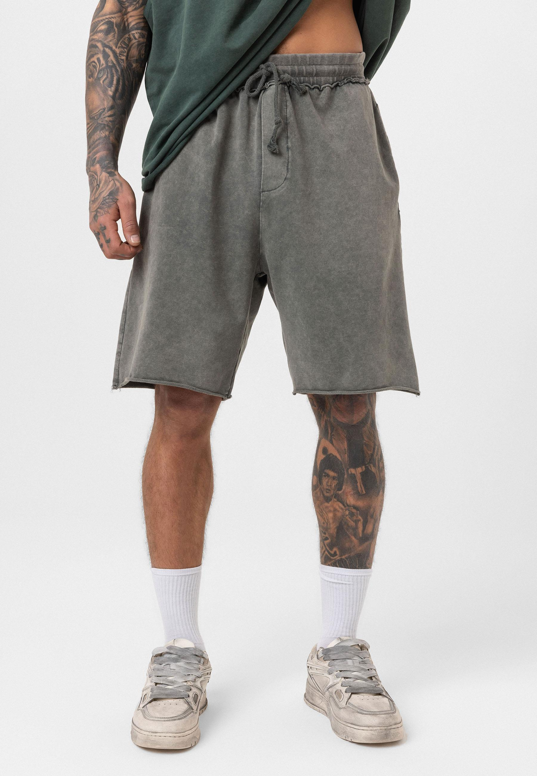 Yımakamalı Kesik Detaylı Şort - Yeşil