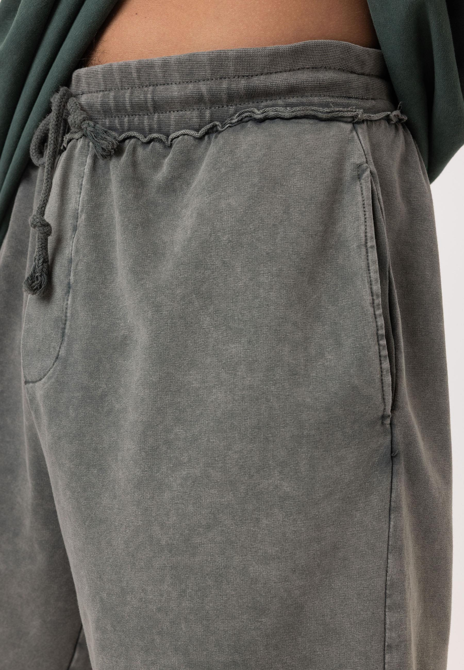 Yımakamalı Kesik Detaylı Şort - Yeşil